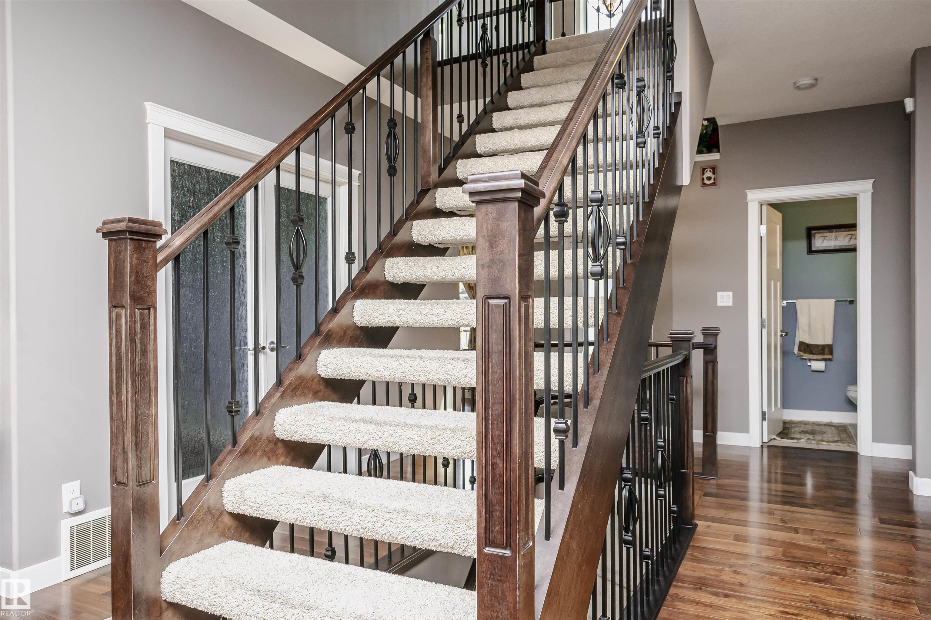 Photo 23 at 15848 13 Avenue SW, Glenridding Heights, Edmonton