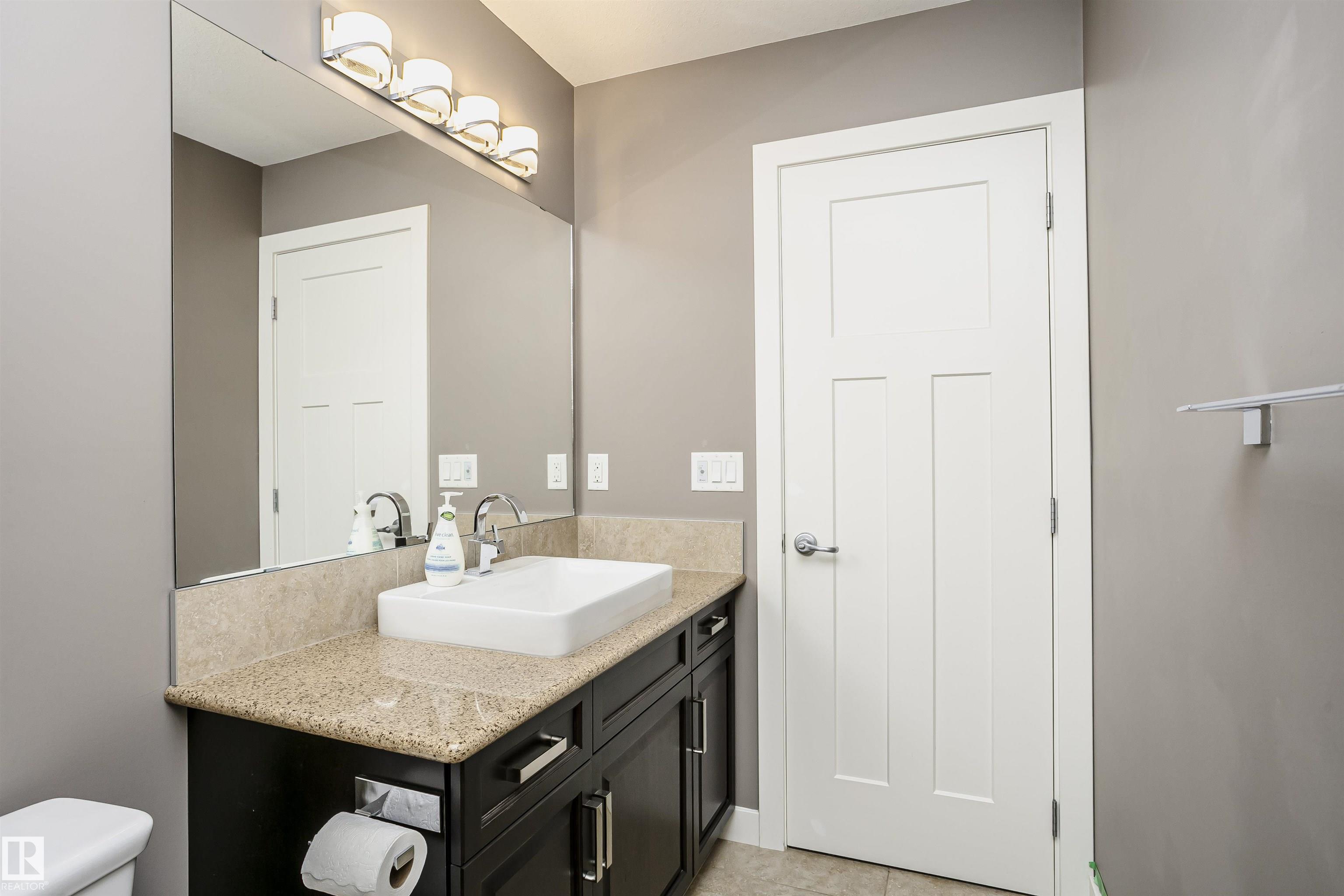 Photo 36 at 15848 13 Avenue SW, Glenridding Heights, Edmonton