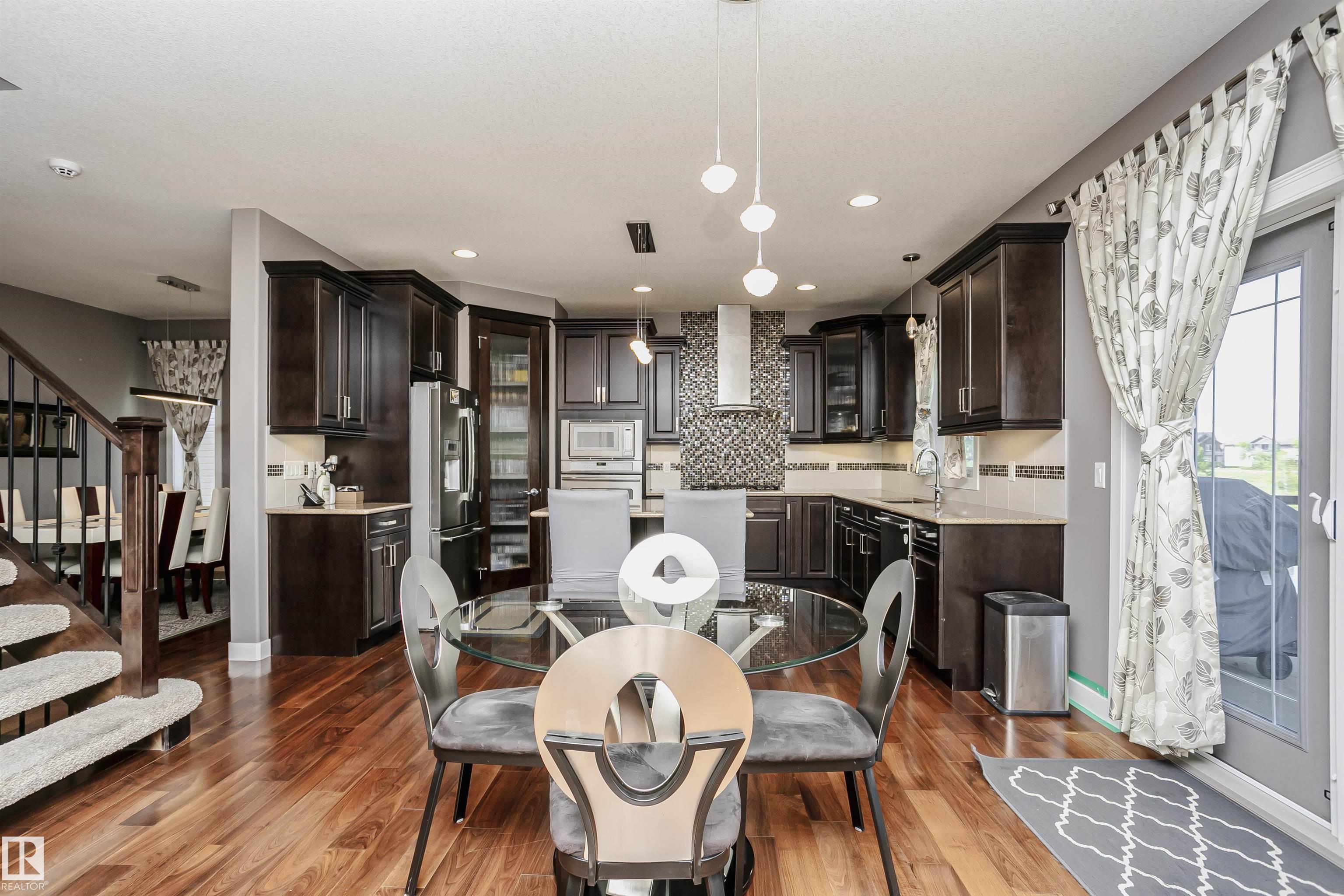 Photo 10 at 15848 13 Avenue SW, Glenridding Heights, Edmonton