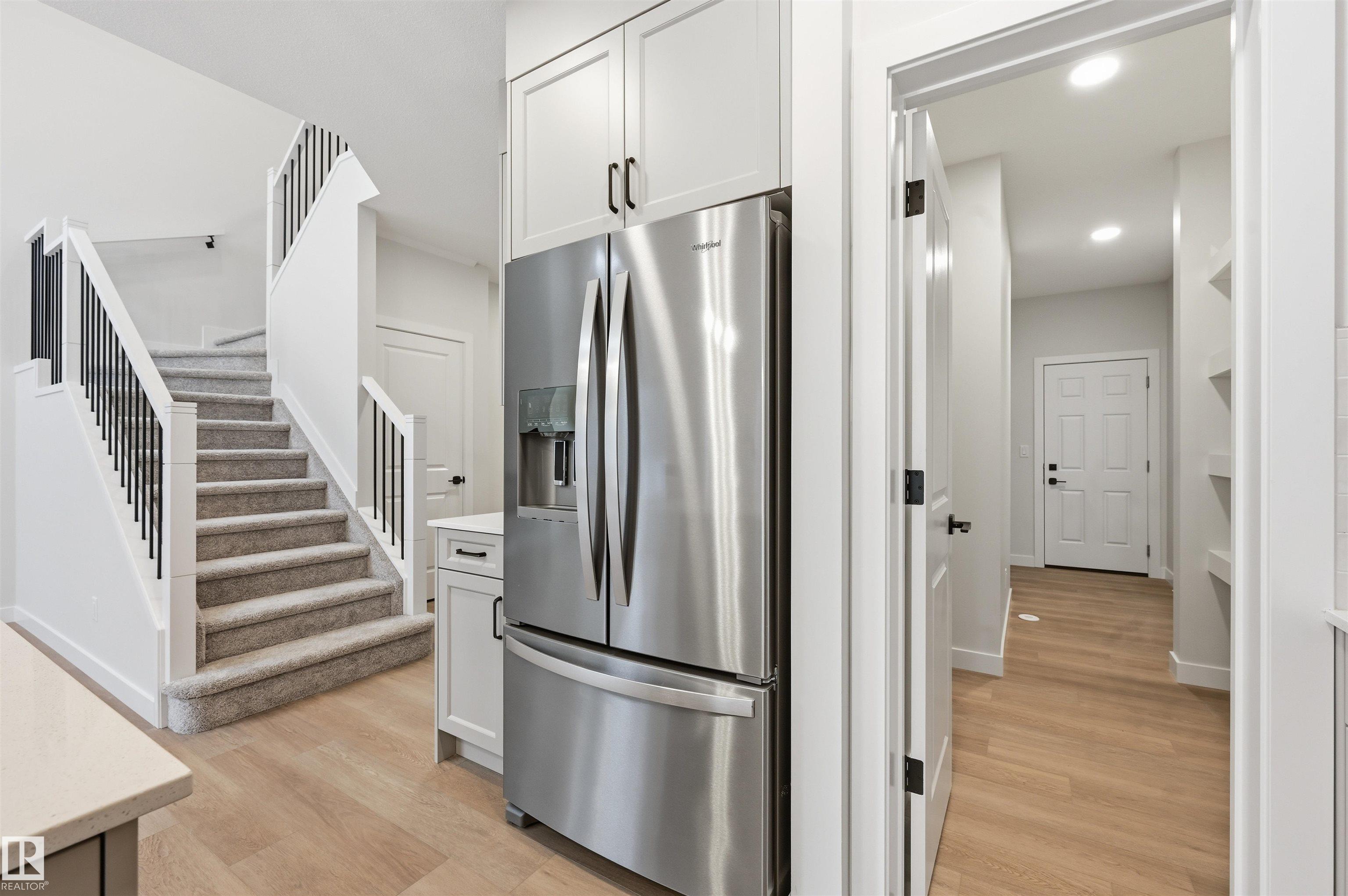 Photo 16 at 3036 Dixon Landing SW, Desrochers Area, Edmonton