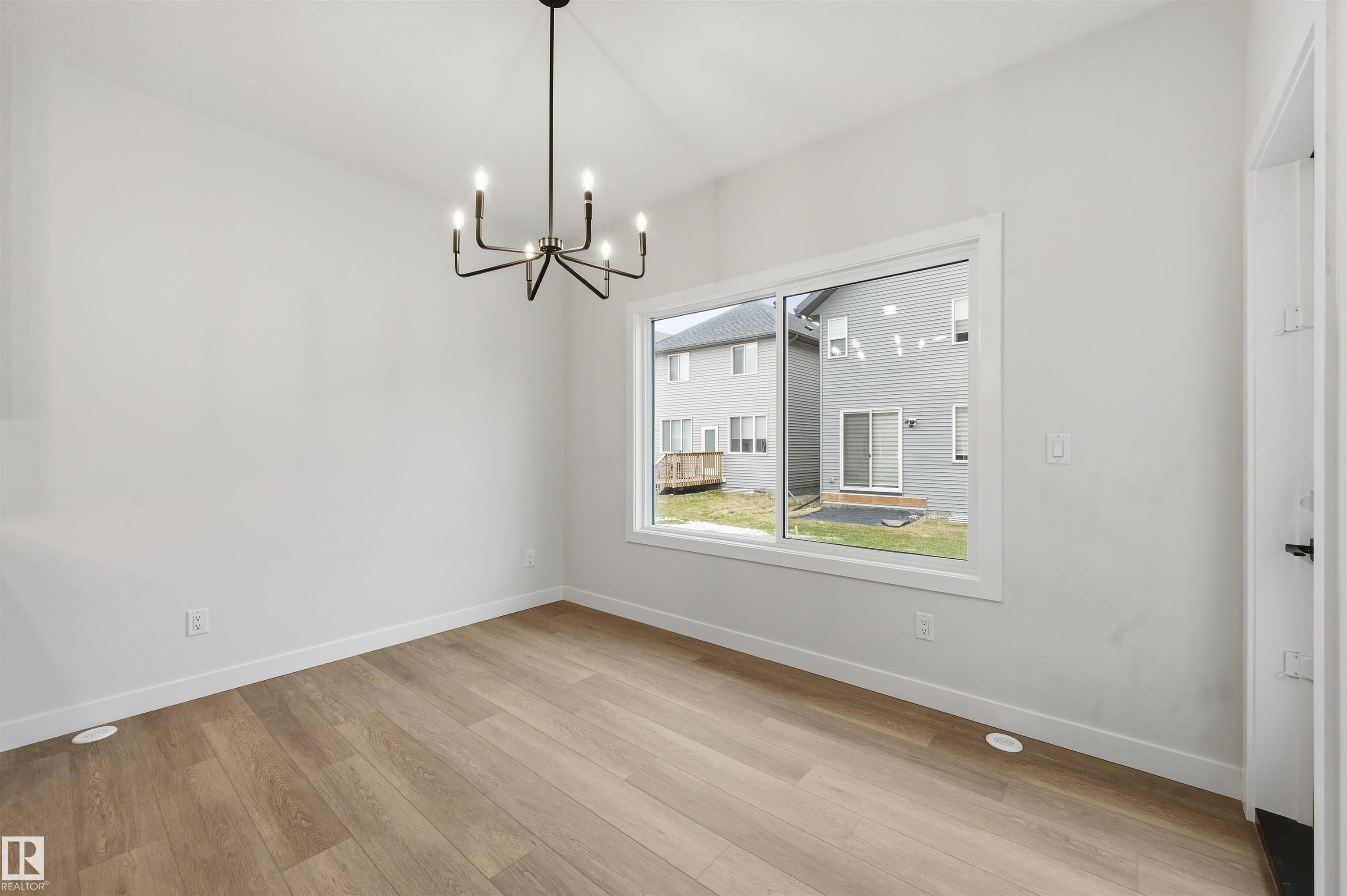 Photo 19 at 3036 Dixon Landing SW, Desrochers Area, Edmonton