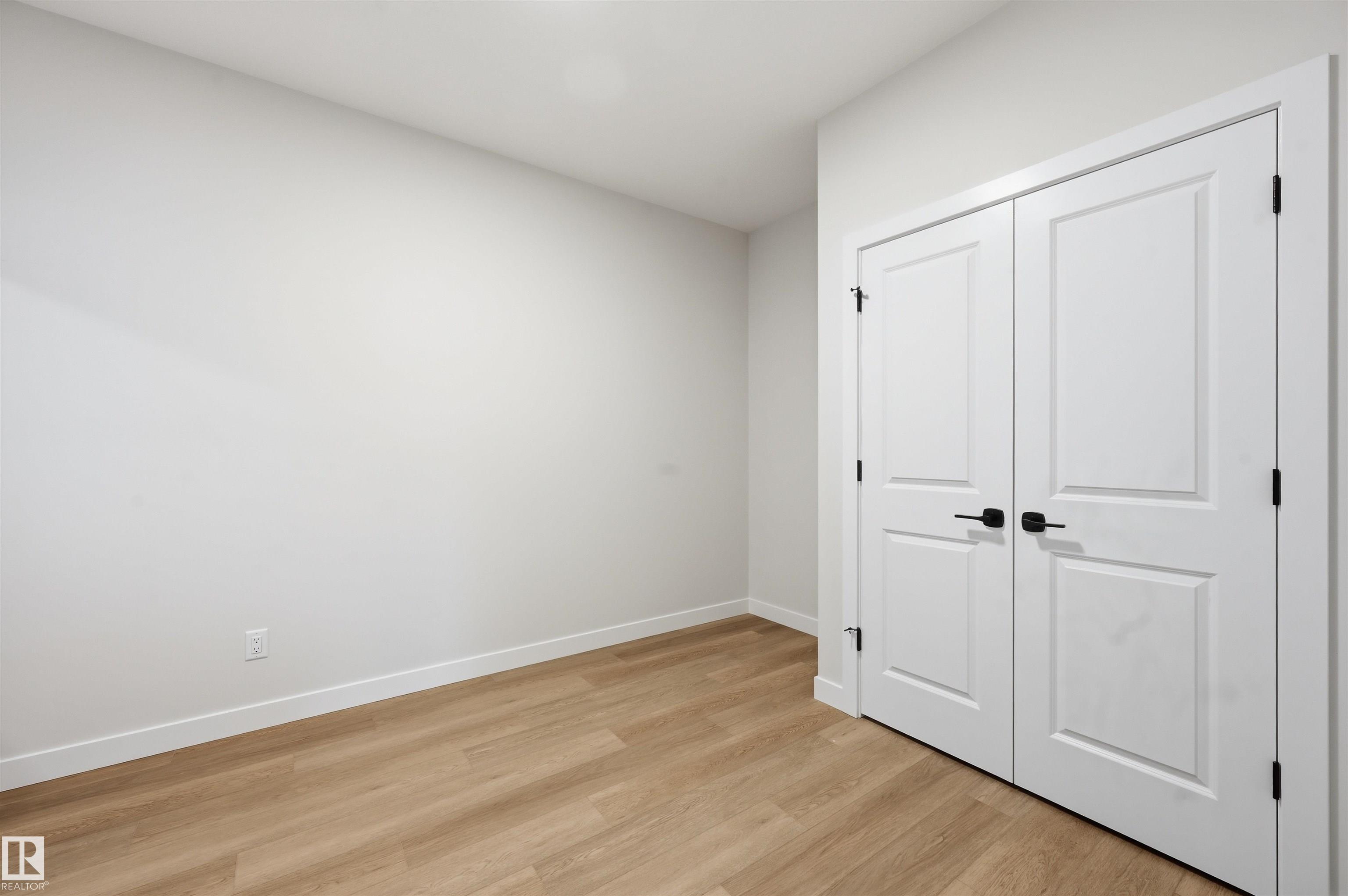 Photo 24 at 3036 Dixon Landing SW, Desrochers Area, Edmonton