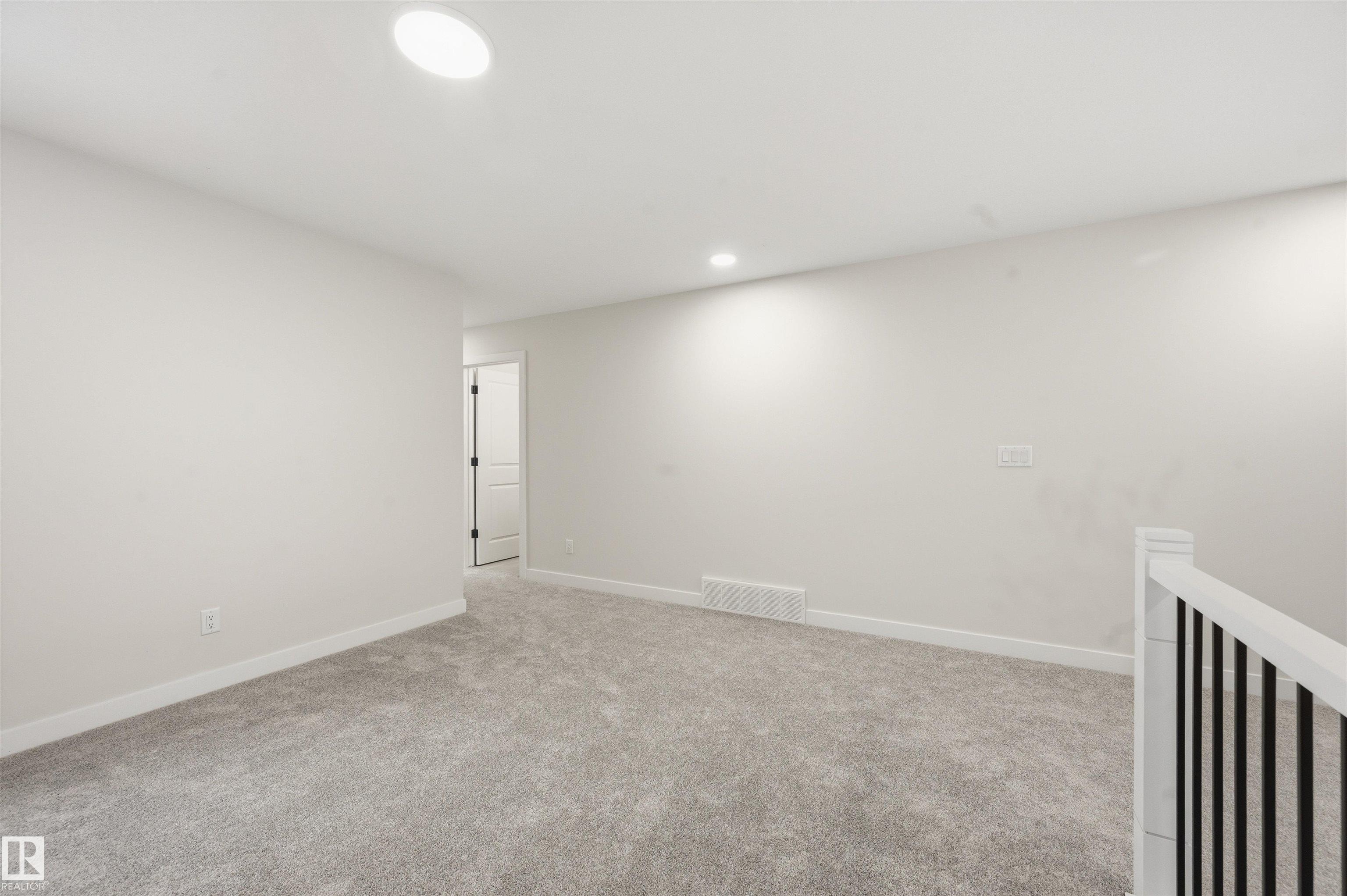 Photo 31 at 3036 Dixon Landing SW, Desrochers Area, Edmonton