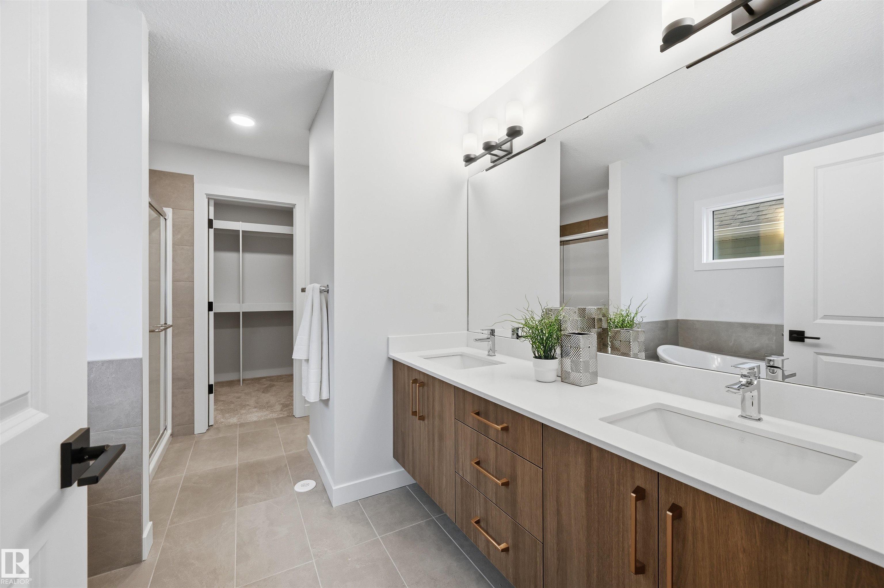 Photo 33 at 3230 Dixon Way SW, Desrochers Area, Edmonton