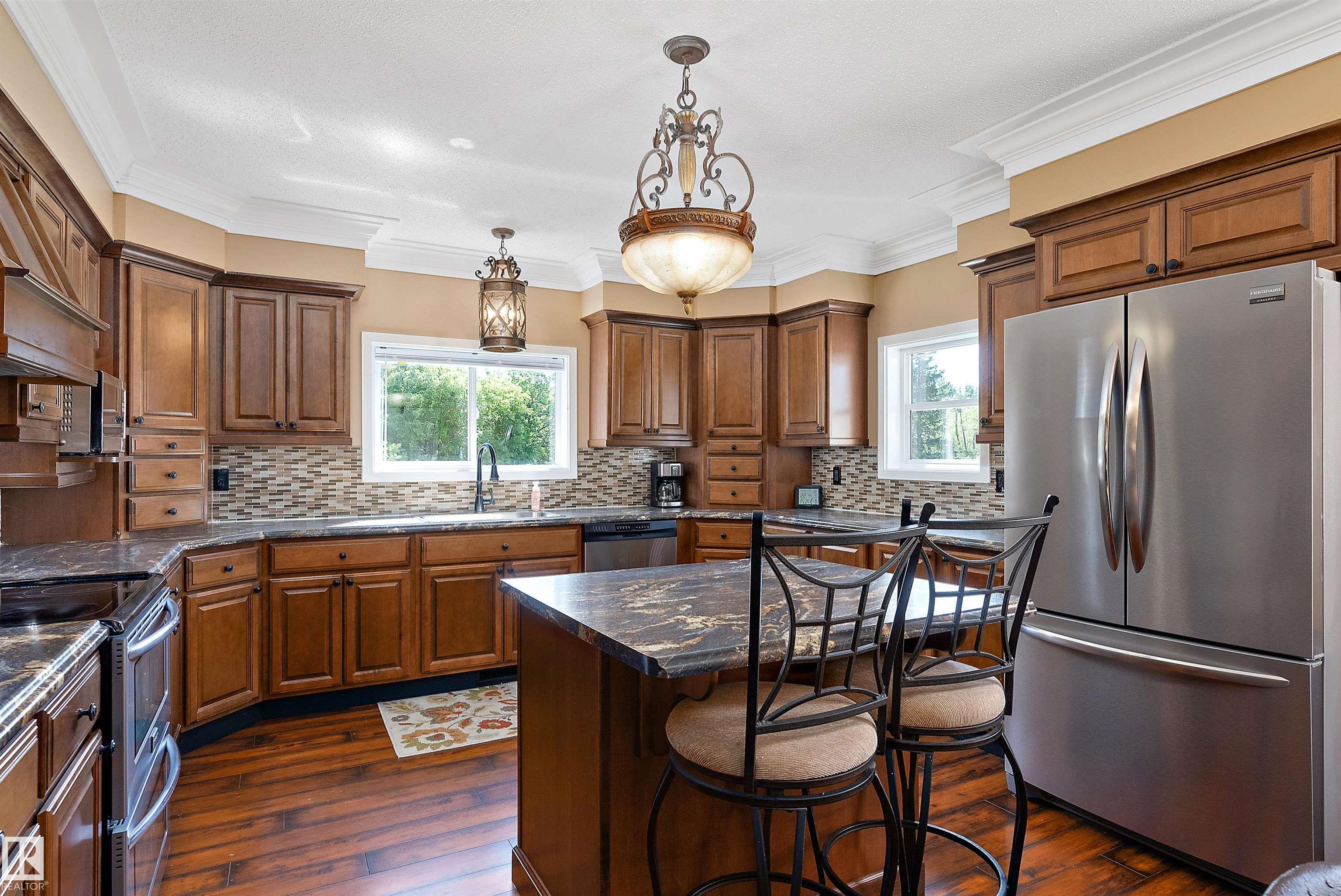 Photo 13 at 48114 Rge Rd 262, None, Rural Leduc County