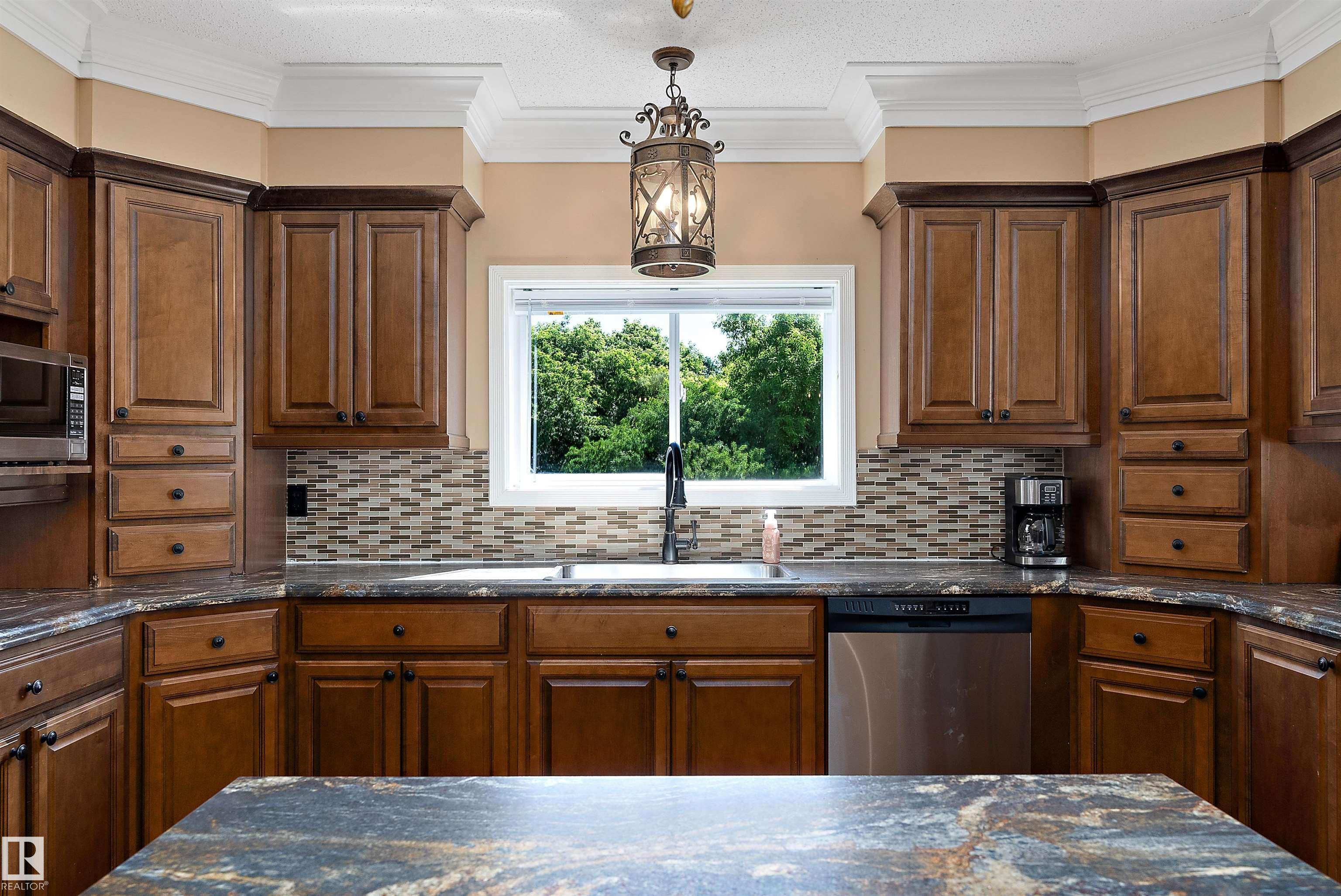 Photo 14 at 48114 Rge Rd 262, None, Rural Leduc County