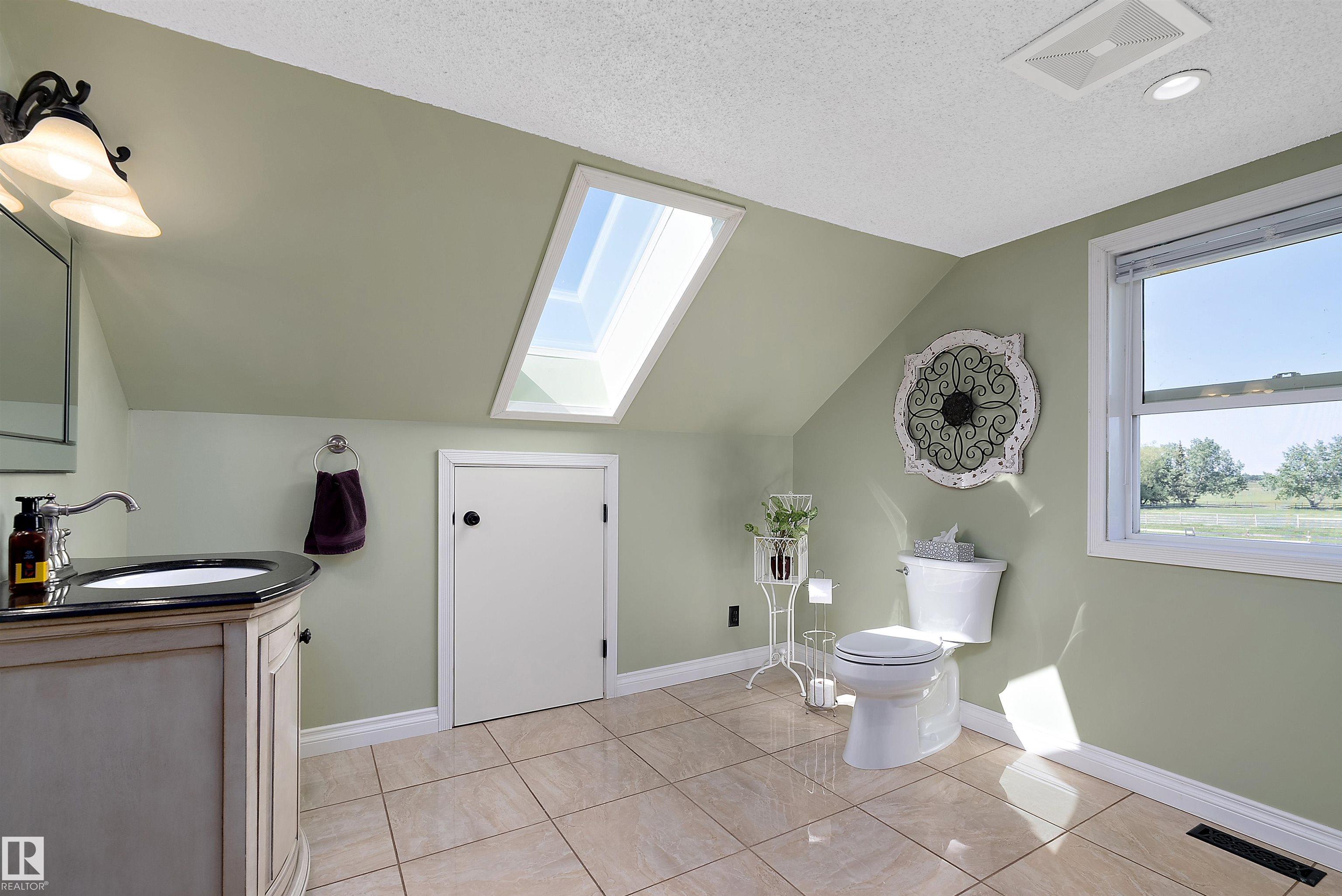 Photo 22 at 48114 Rge Rd 262, None, Rural Leduc County