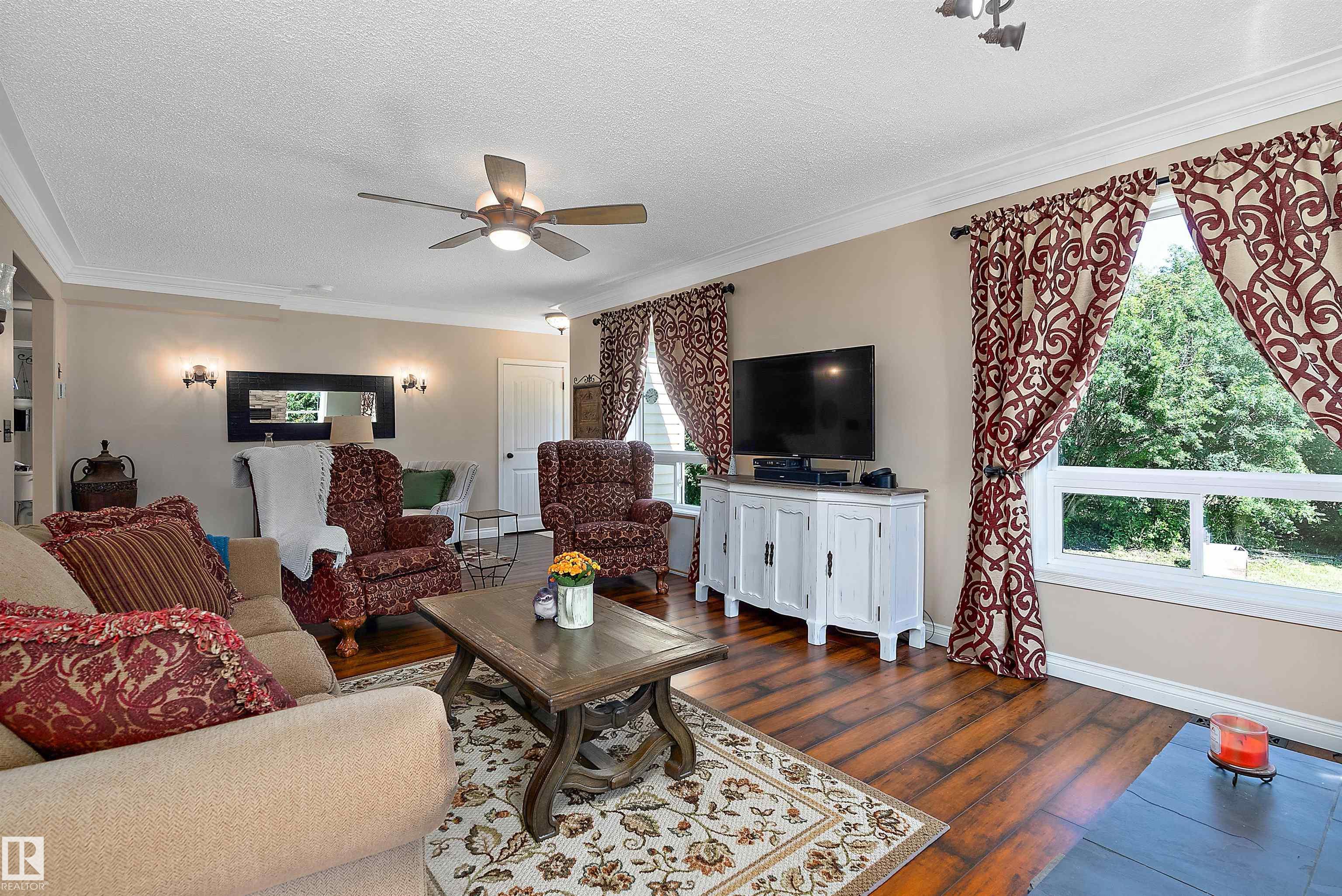 Photo 6 at 48114 Rge Rd 262, None, Rural Leduc County