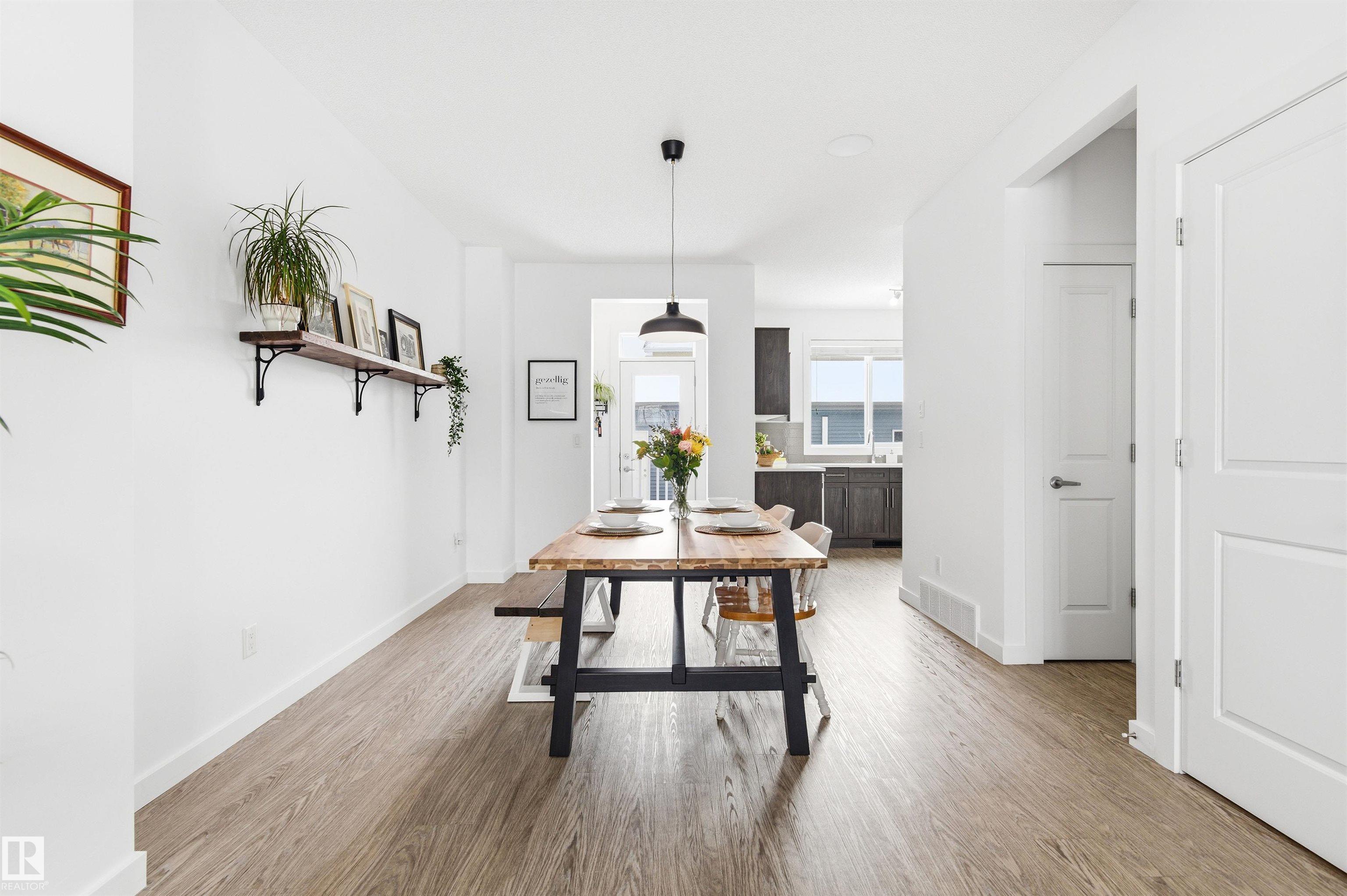 Photo 14 at 2217 Glenridding Boulevard SW, Glenridding Heights, Edmonton