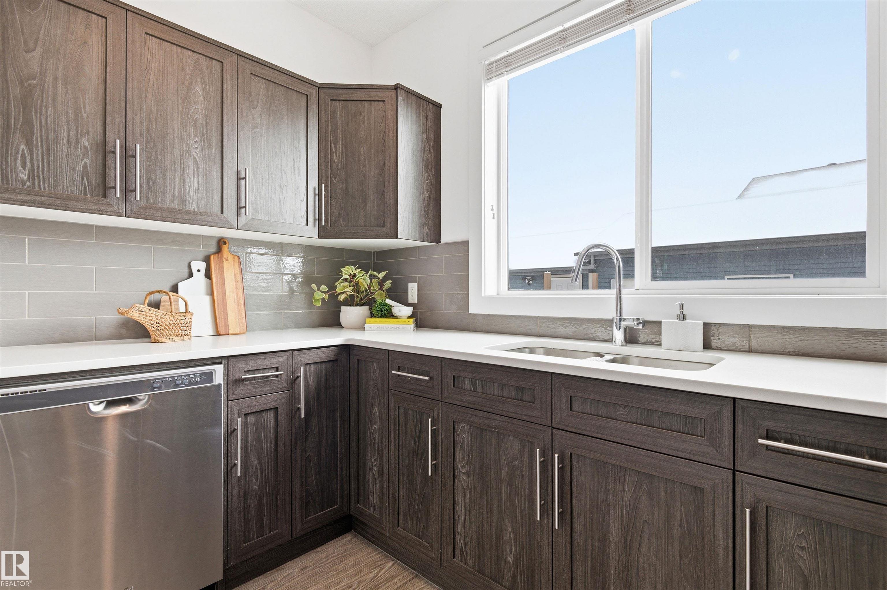 Photo 22 at 2217 Glenridding Boulevard SW, Glenridding Heights, Edmonton