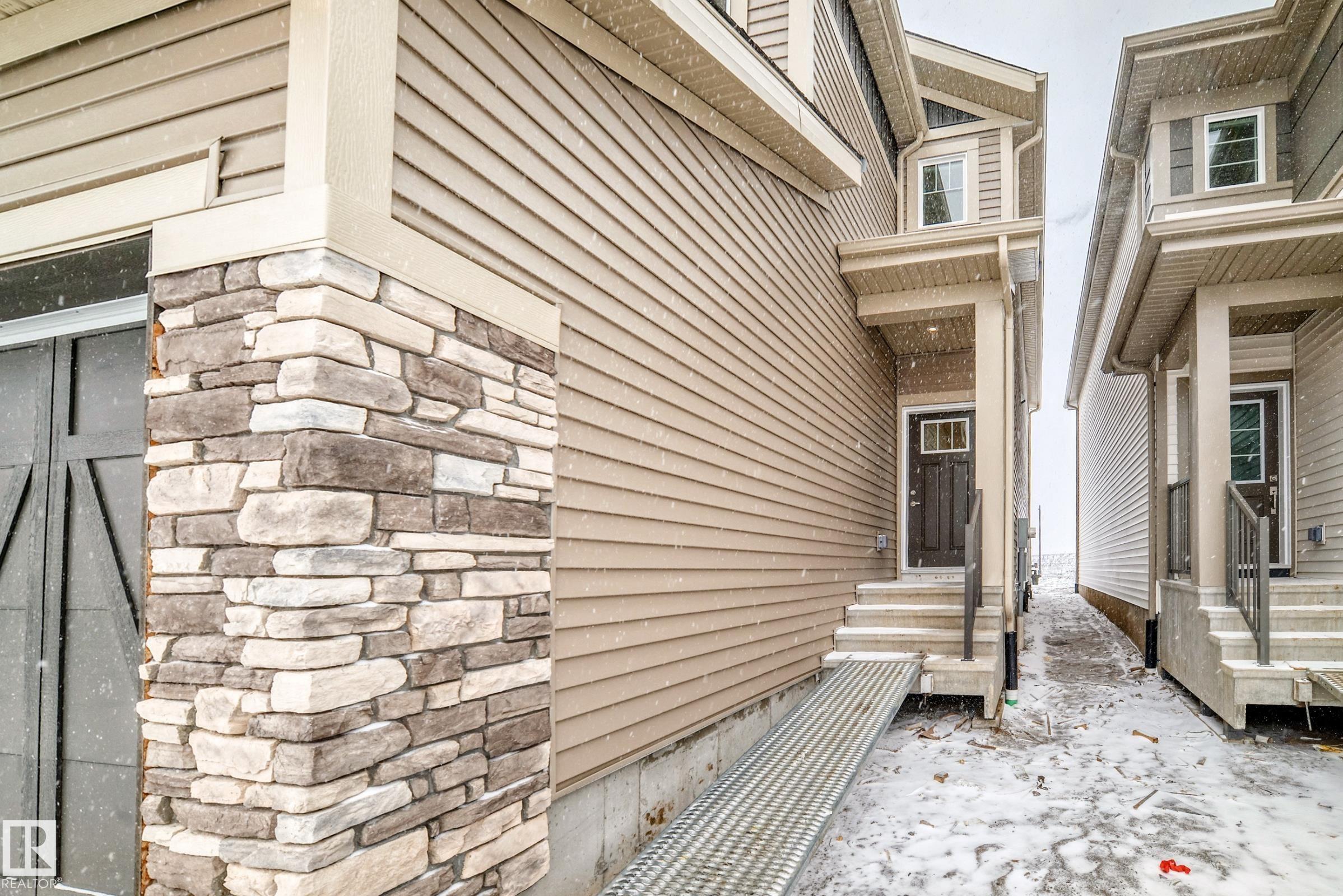 Picture for 2420 EGRET LO NW