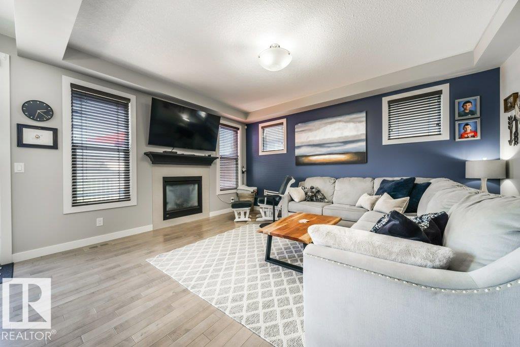 136 Rideau Crescent, Coloniale Estates, Beaumont