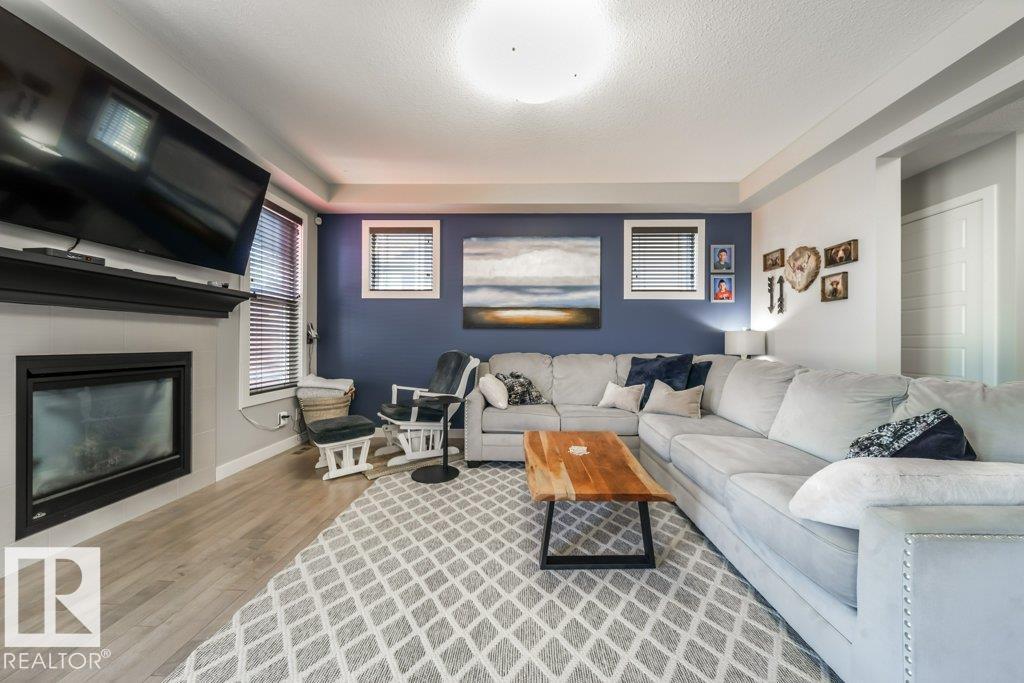 Photo 9 at 136 Rideau Crescent, Coloniale Estates, Beaumont