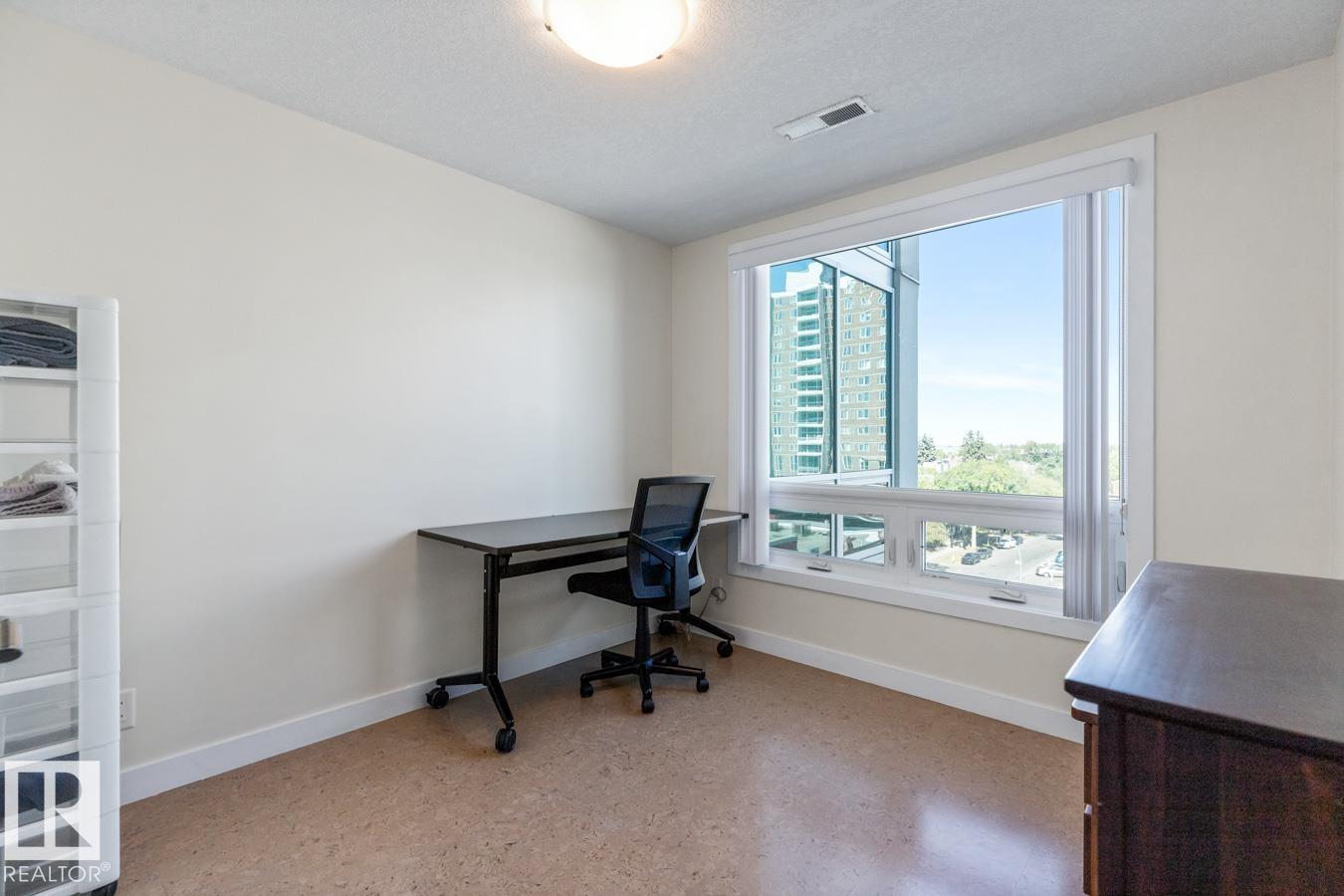 Photo 18 at 607 - 10055 118 Street NW, Wîhkwêntôwin, Edmonton