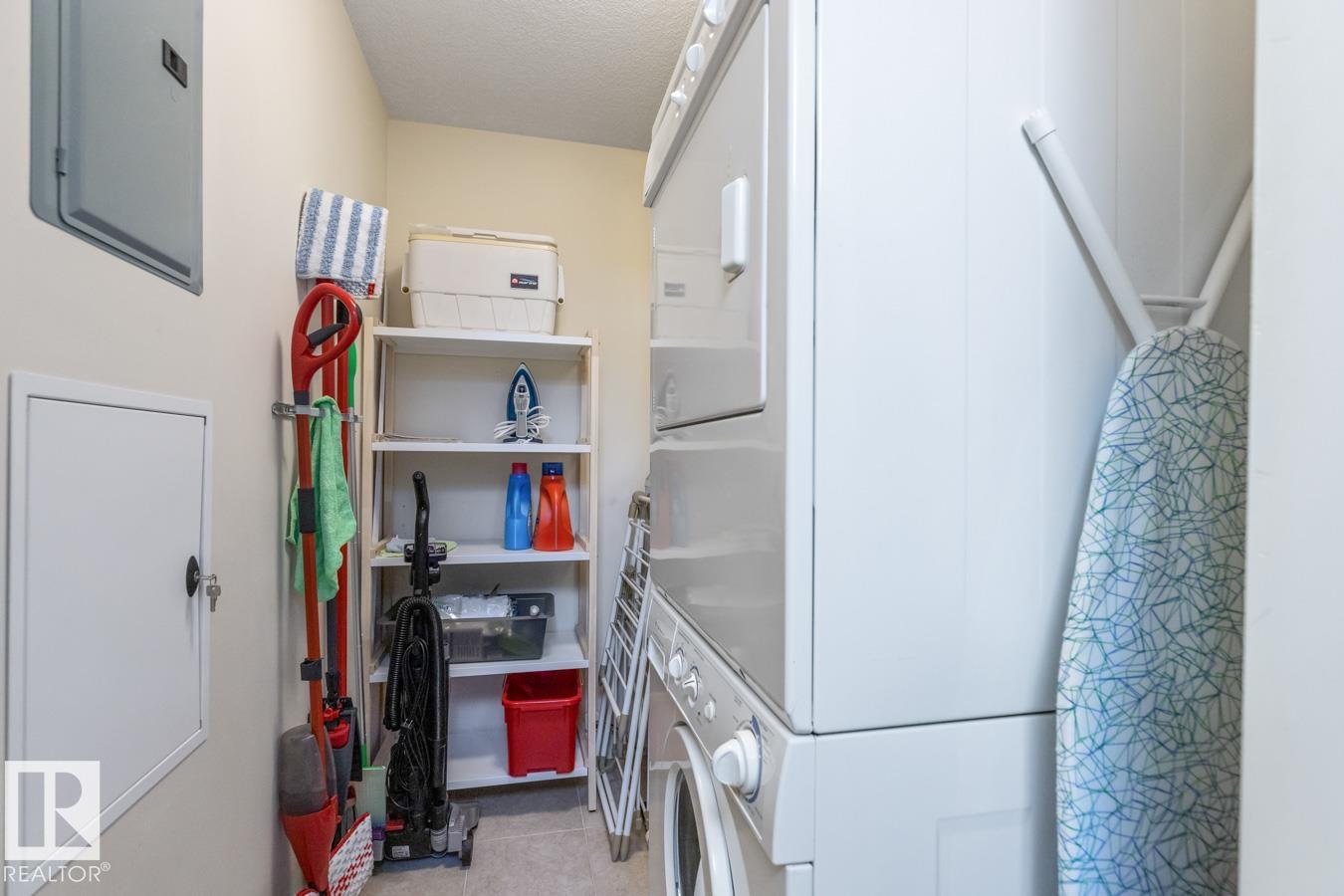 Photo 10 at 607 - 10055 118 Street NW, Wîhkwêntôwin, Edmonton