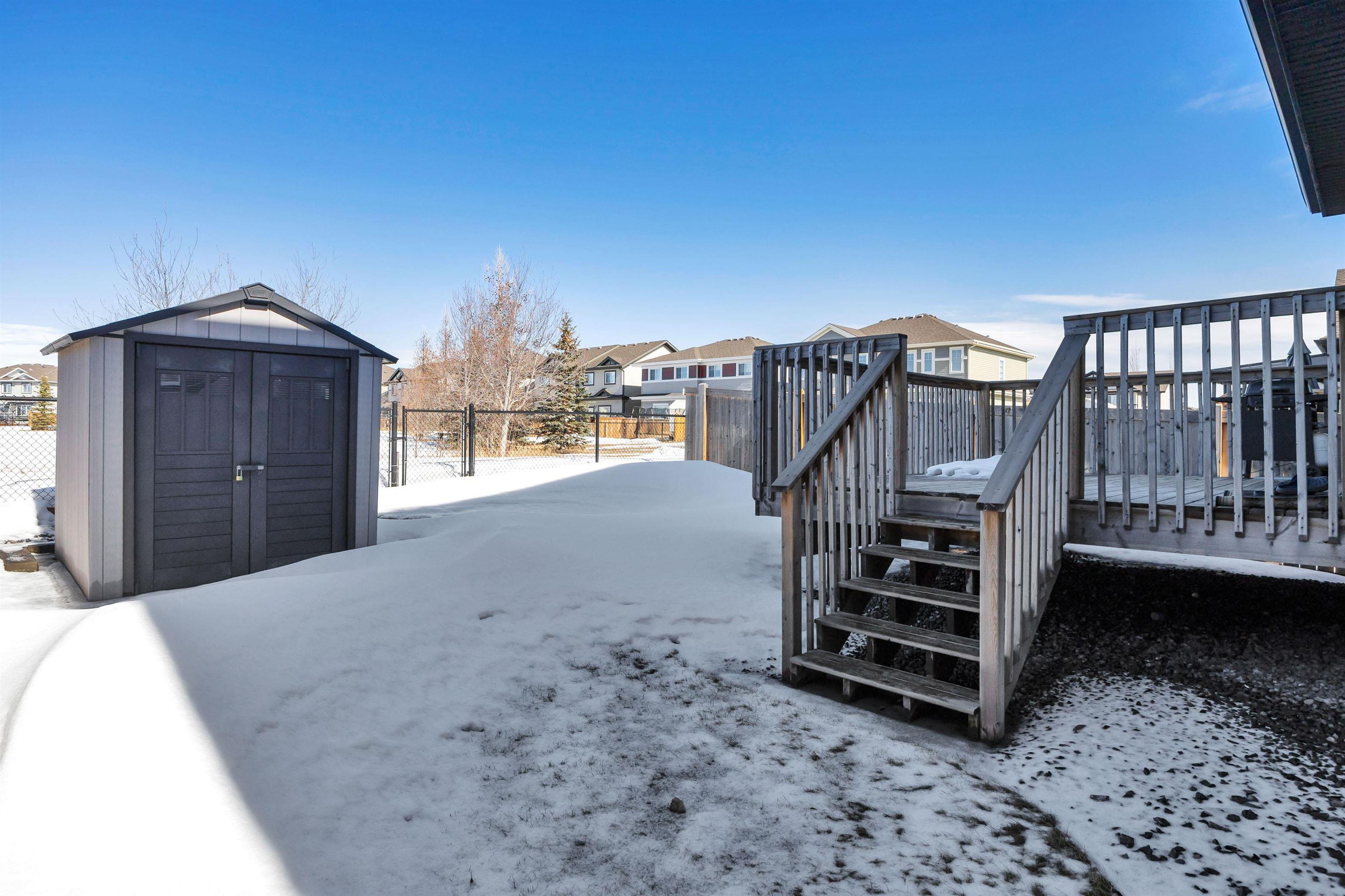 Photo 51 at 36 Sandalwood Place, Suntree, Leduc
