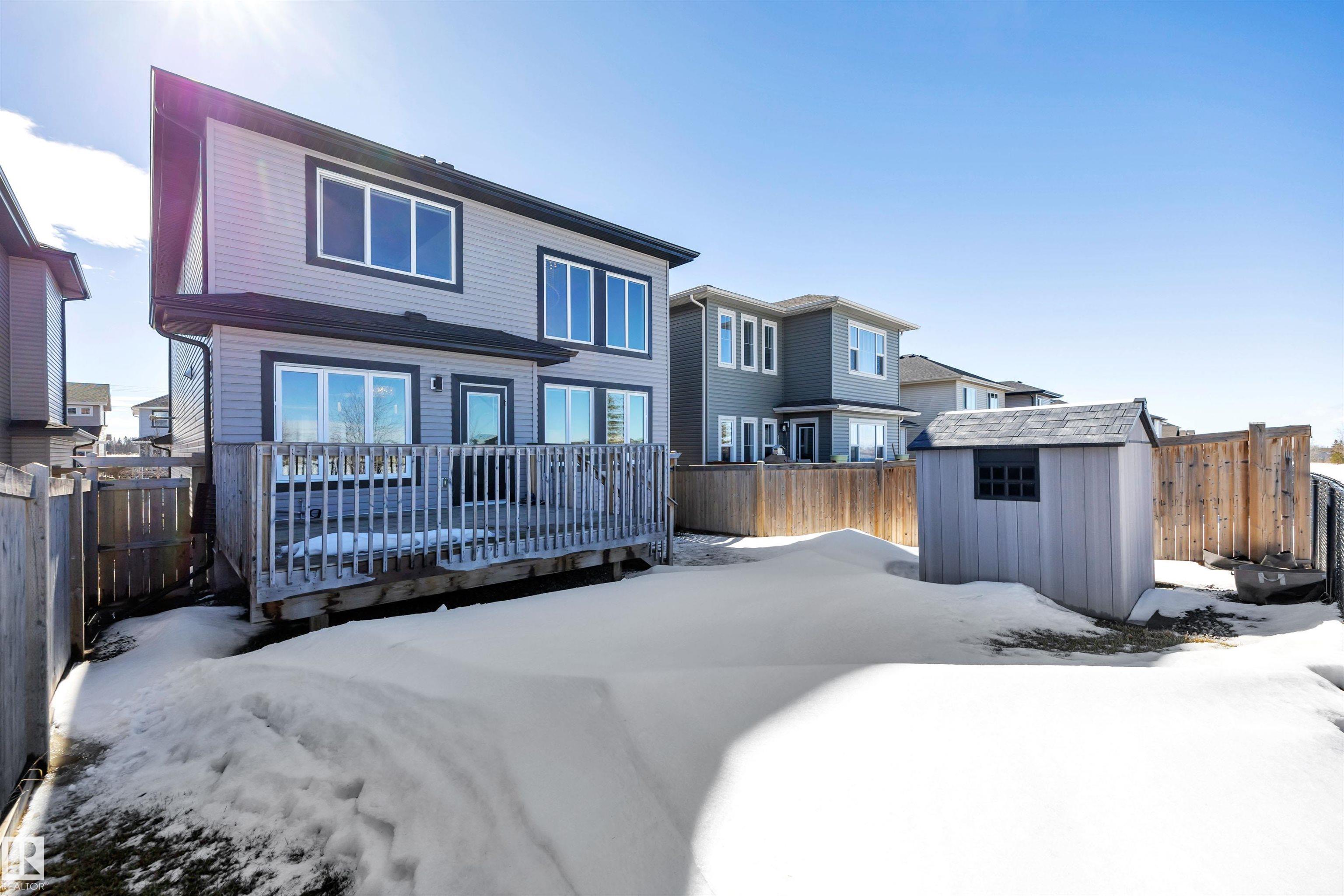 Photo 54 at 36 Sandalwood Place, Suntree, Leduc
