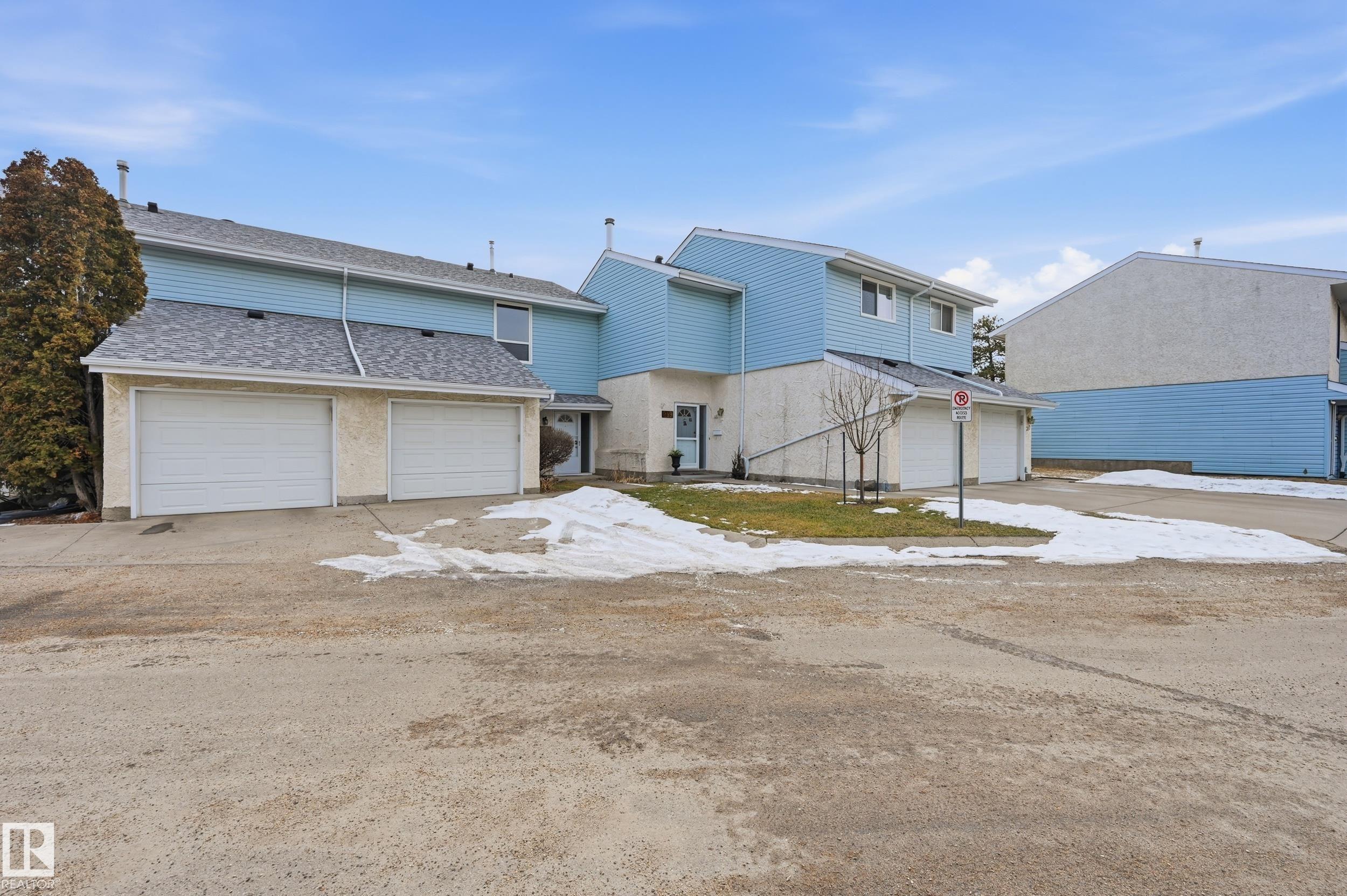 Picture for 221 CALLINGWOOD PL NW