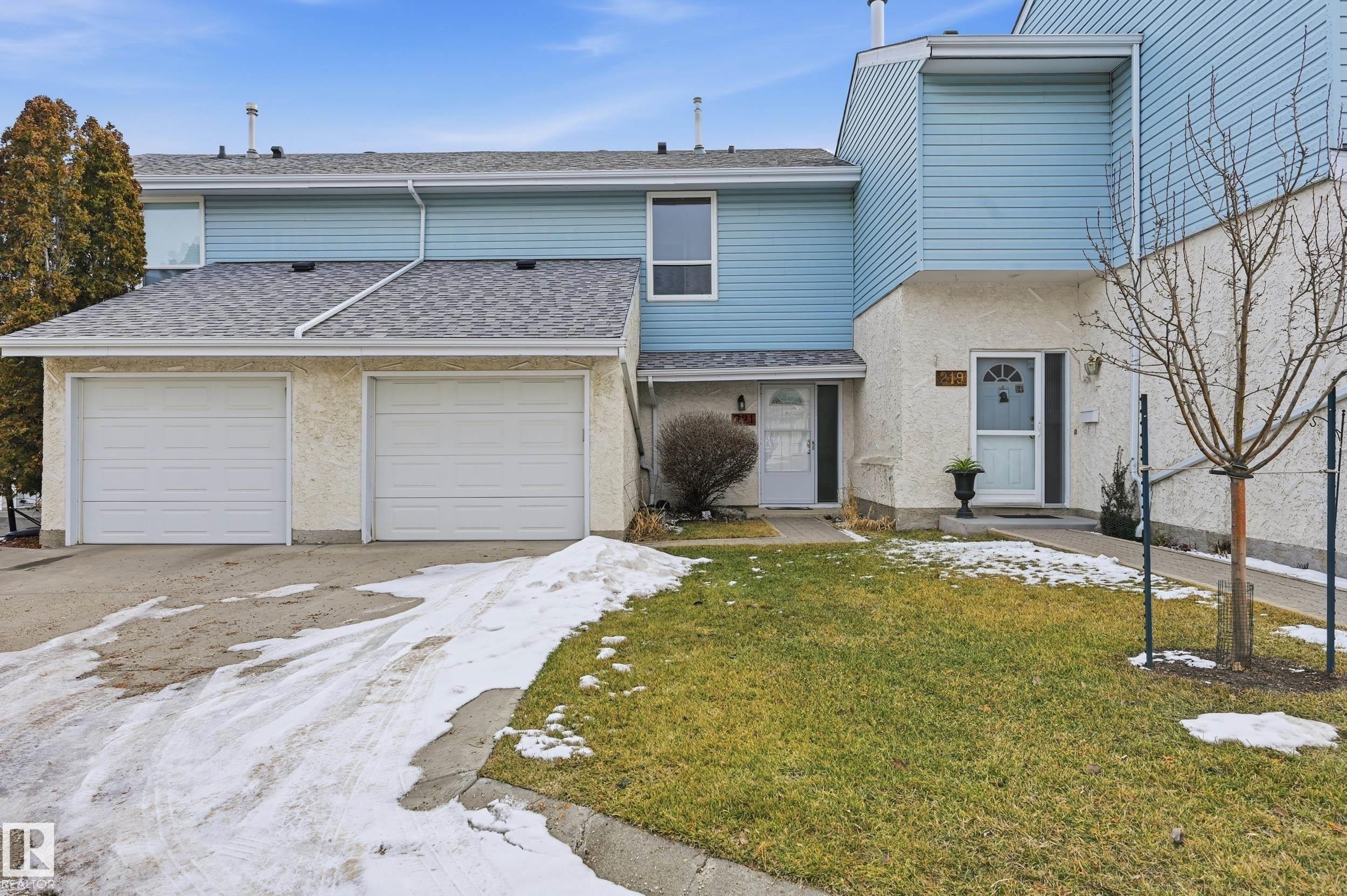 Picture for 221 CALLINGWOOD PL NW