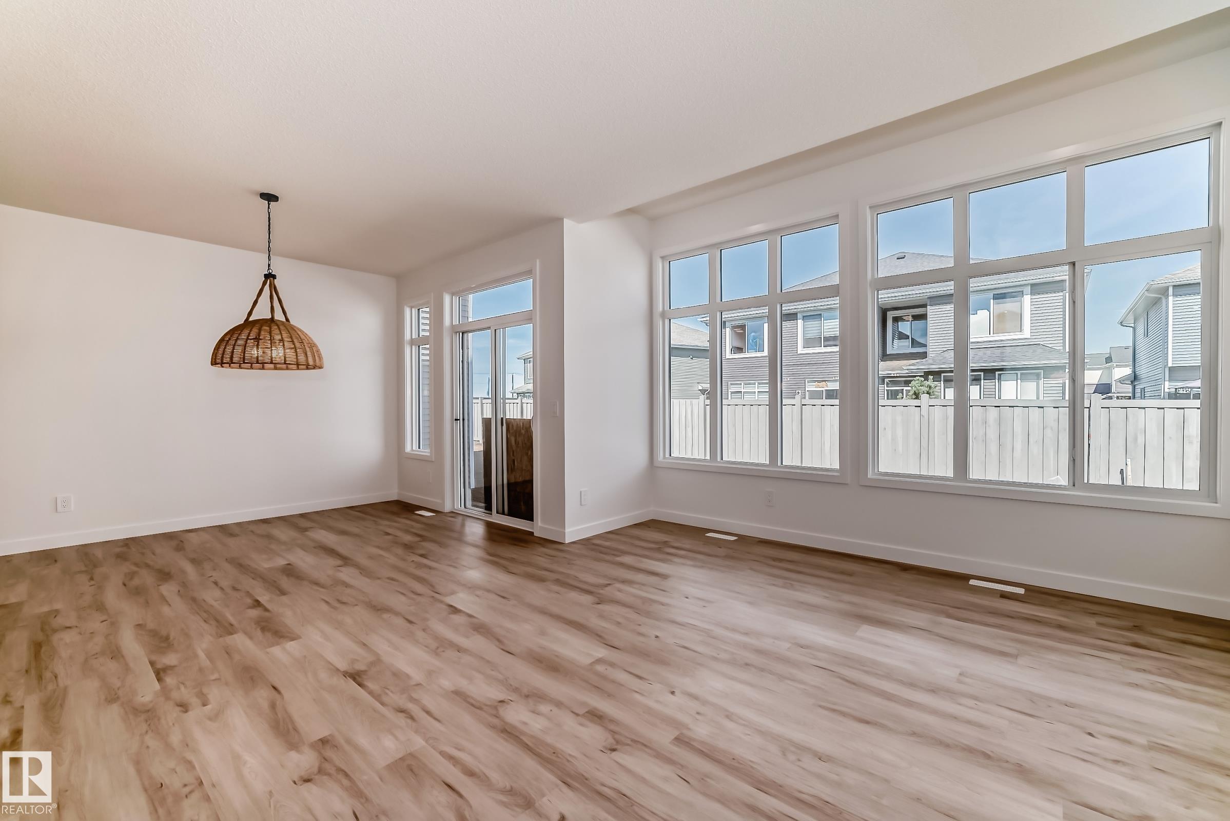 Photo 12 at 20624 43 Avenue NW, Edgemont, Edmonton