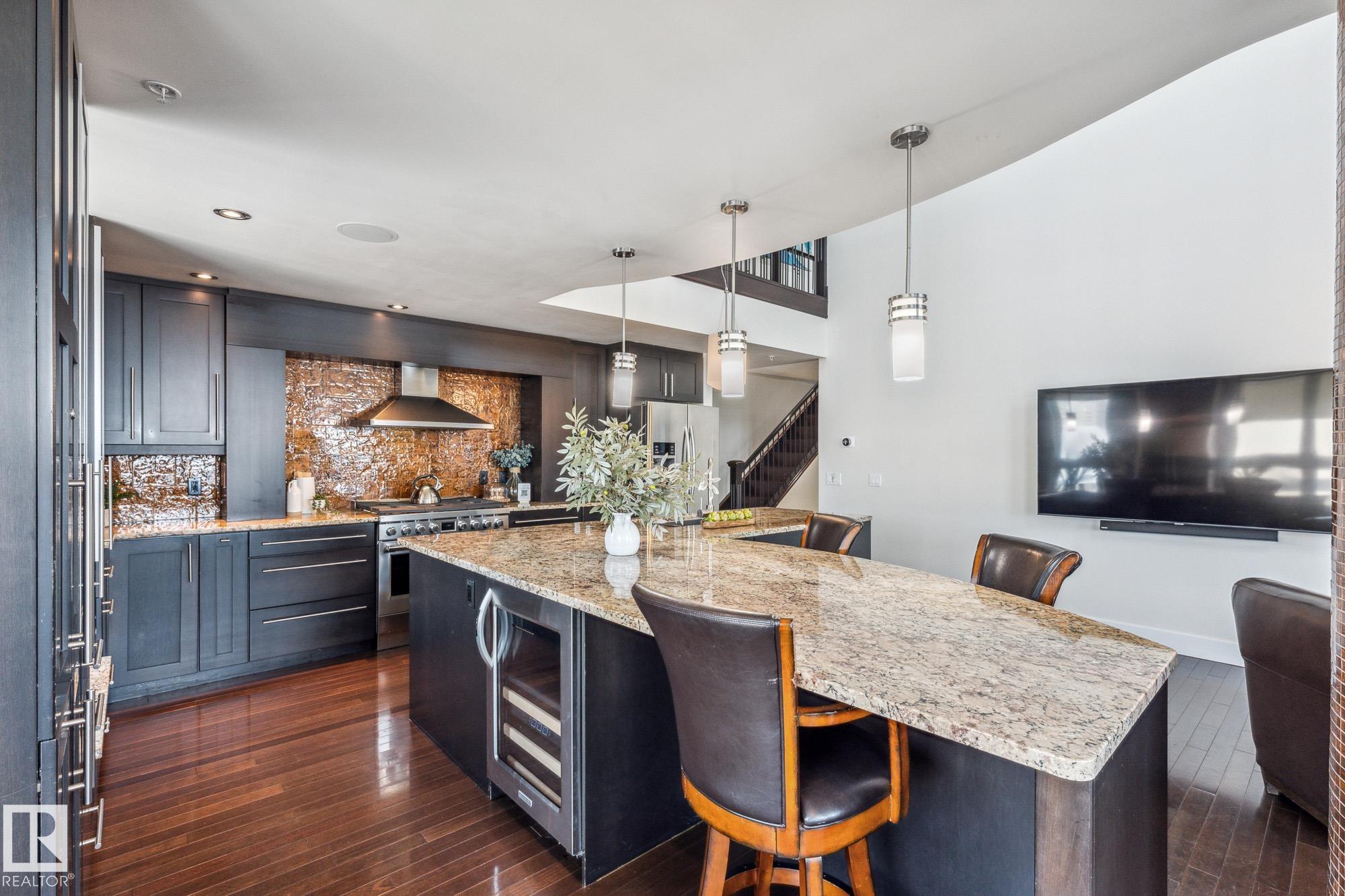 Photo 16 at PH04/1804 - 9939 109 Street NW, Downtown, Edmonton