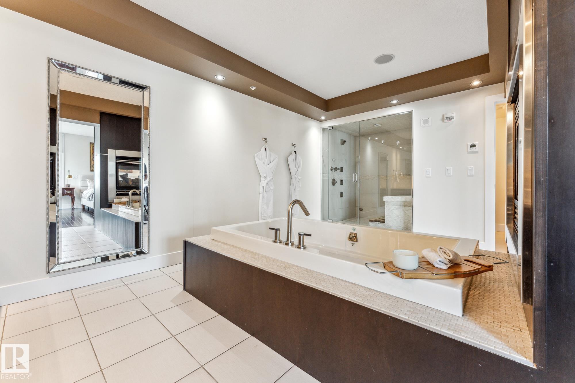 Photo 23 at PH04/1804 - 9939 109 Street NW, Downtown, Edmonton