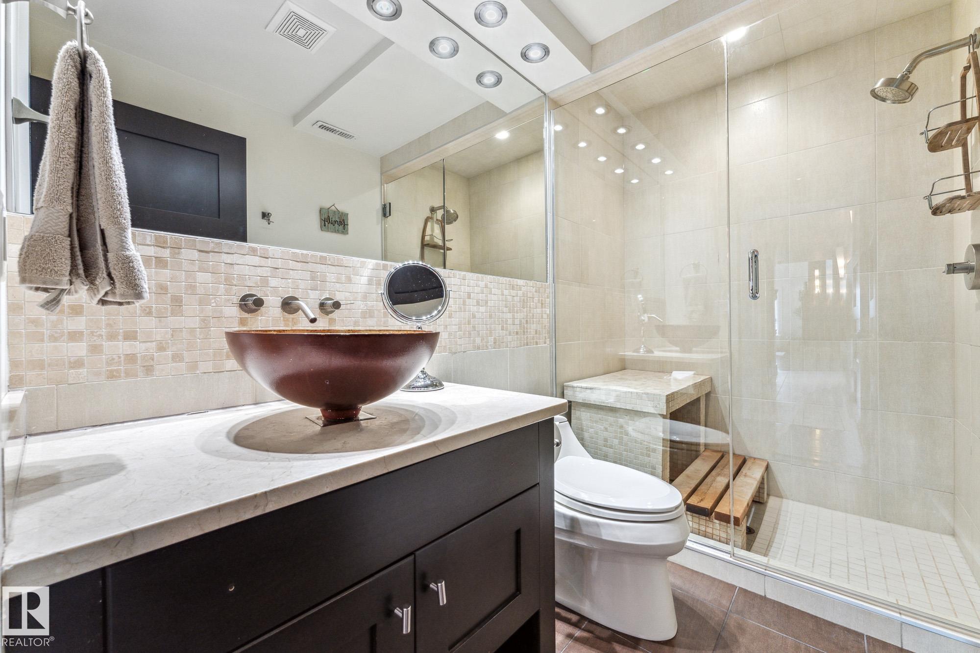 Photo 31 at PH04/1804 - 9939 109 Street NW, Downtown, Edmonton