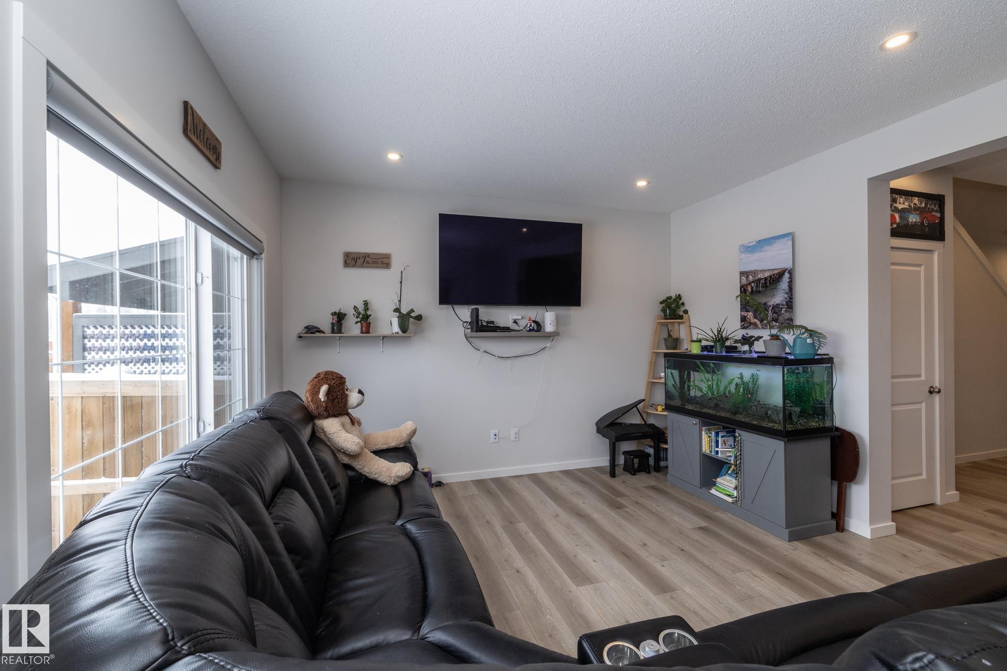 Photo 12 at 159 Larch Crescent, Woodbend, Leduc