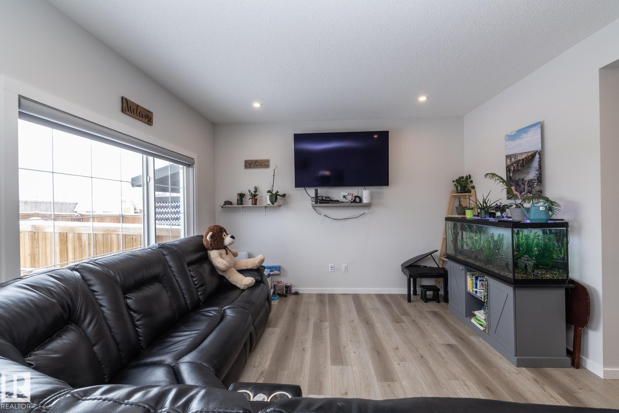 Photo 13 at 159 Larch Crescent, Woodbend, Leduc