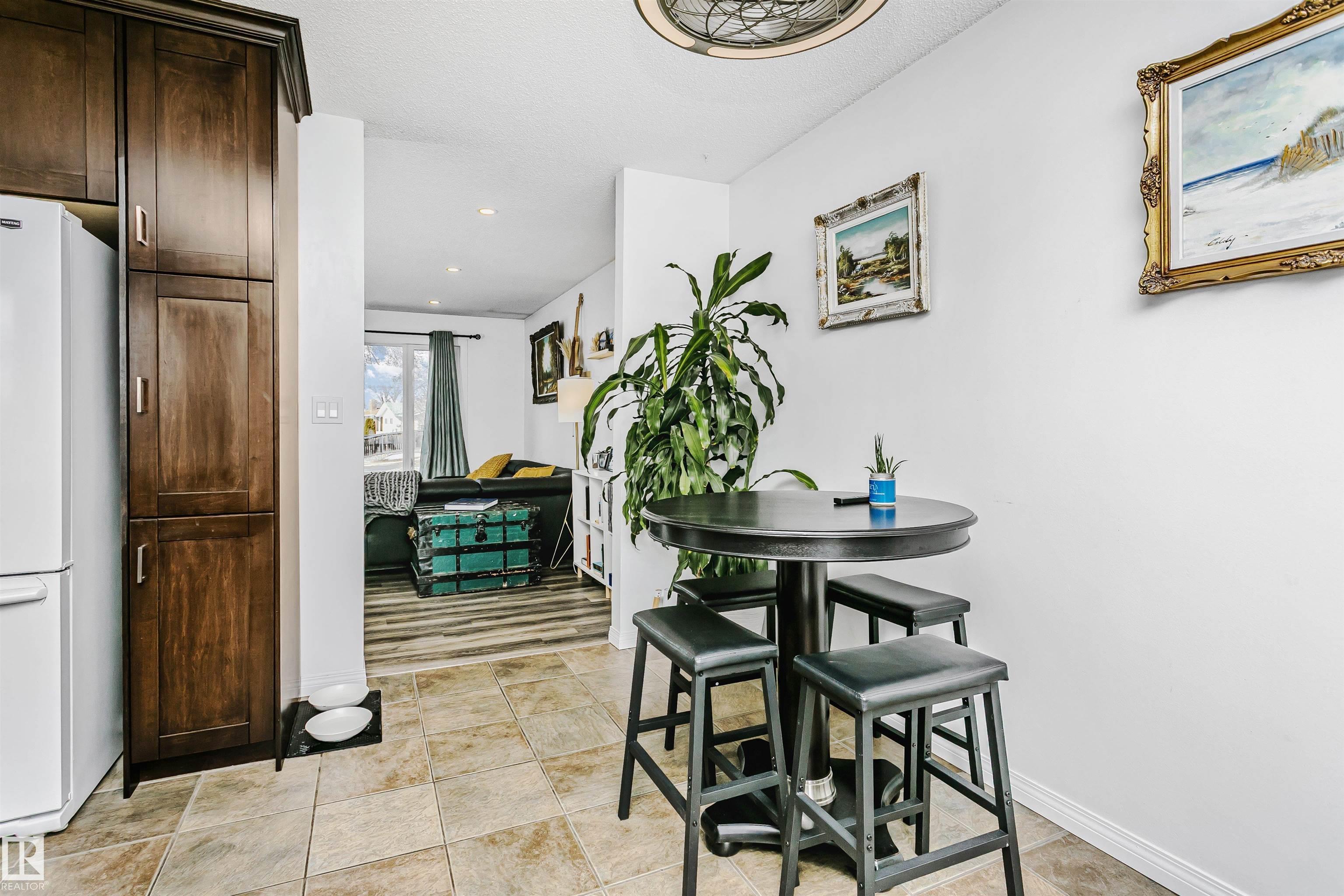 Photo 18 at 8841 92 Avenue, Pineview Fort Sask., Fort Saskatchewan