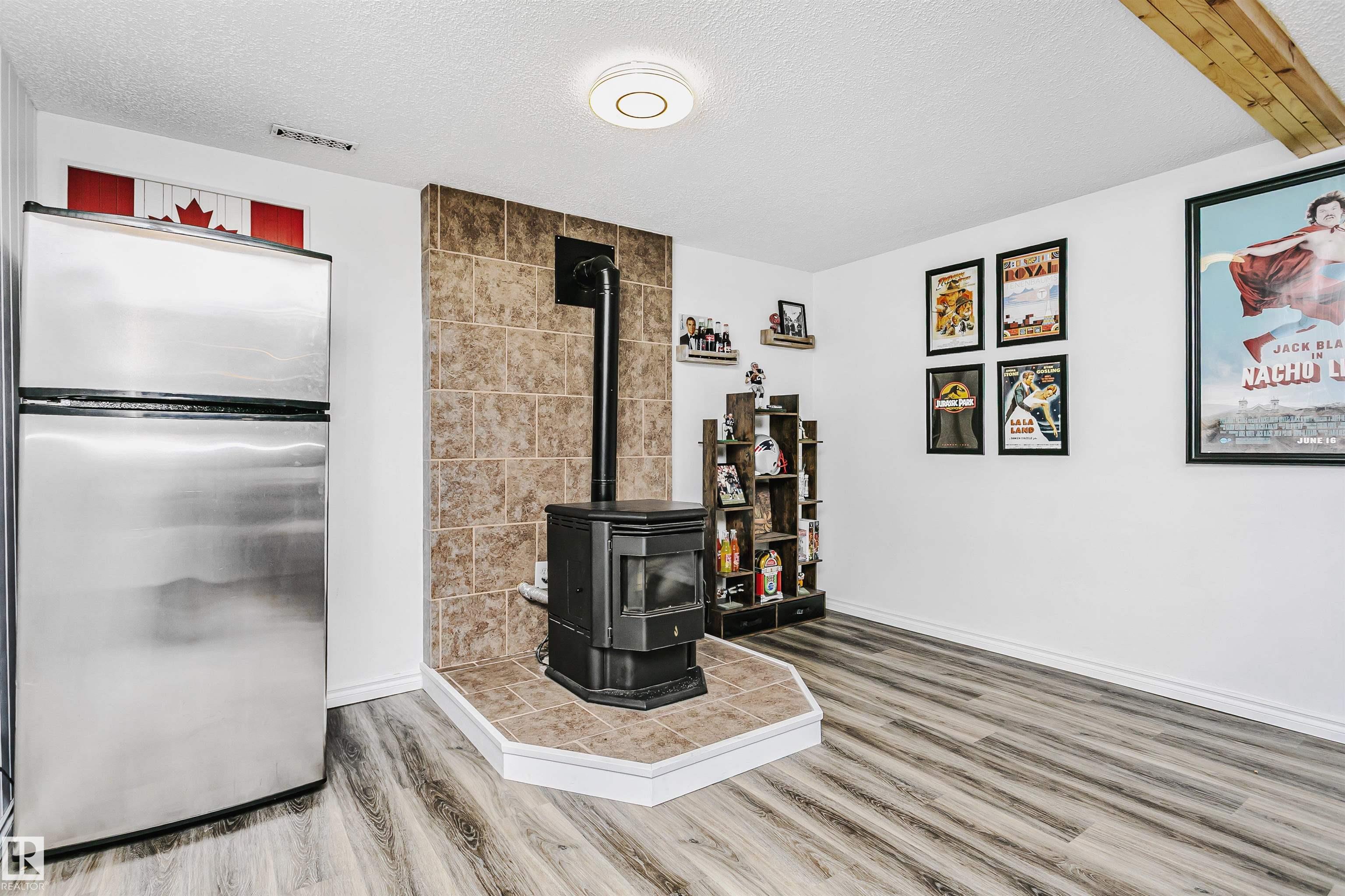 Photo 37 at 8841 92 Avenue, Pineview Fort Sask., Fort Saskatchewan