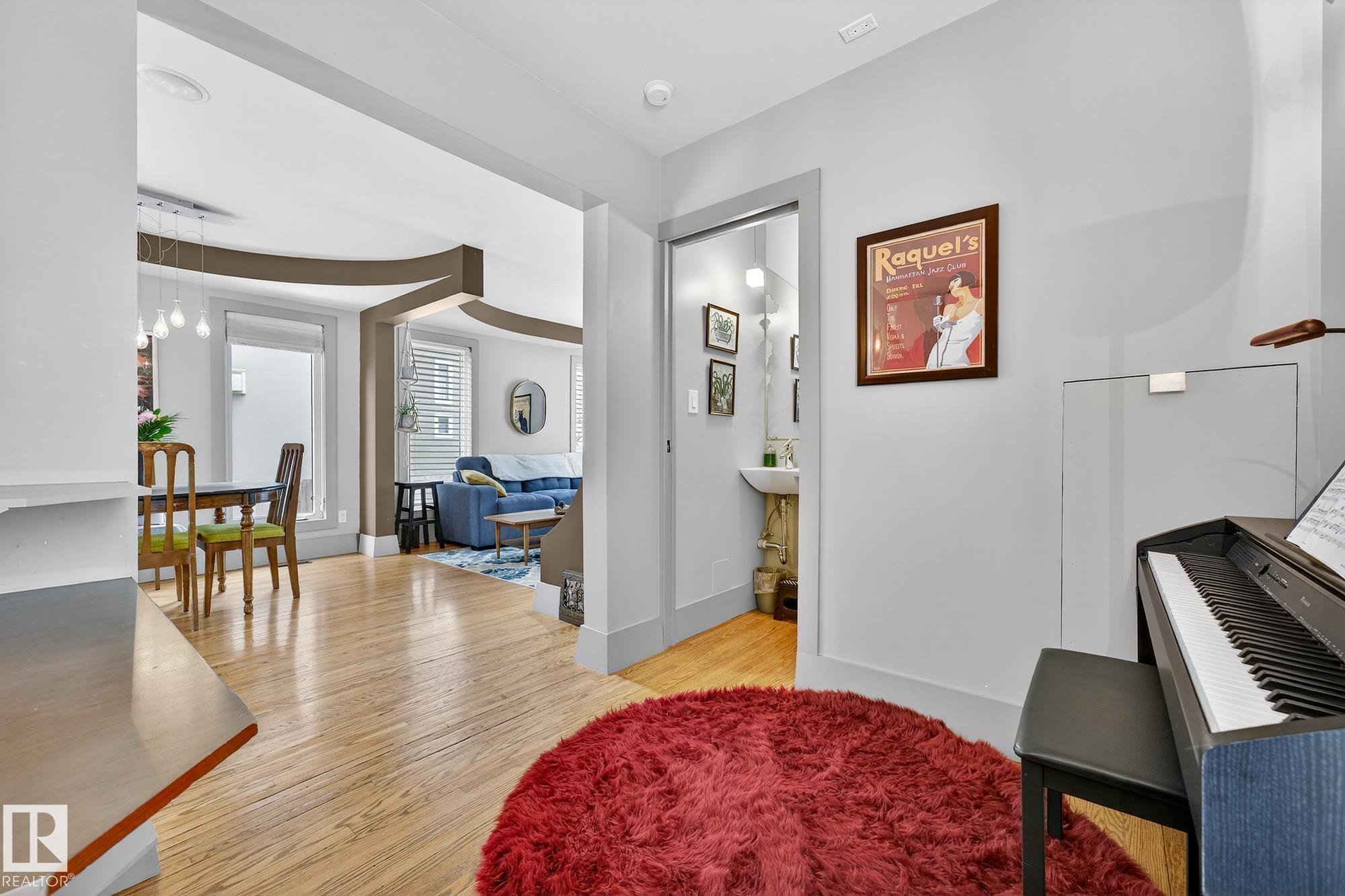 Photo 20 at 11343 67 Street NW, Highlands, Edmonton