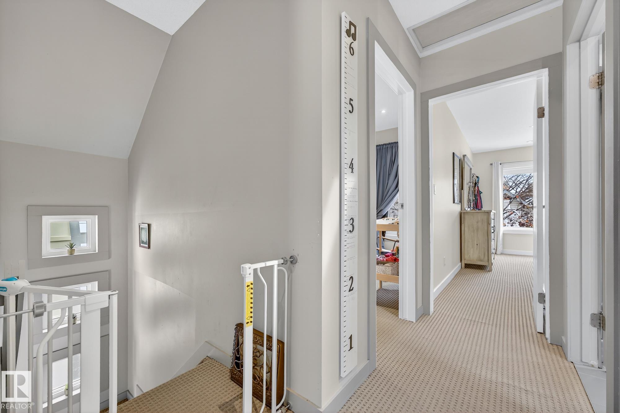 Photo 22 at 11343 67 Street NW, Highlands, Edmonton