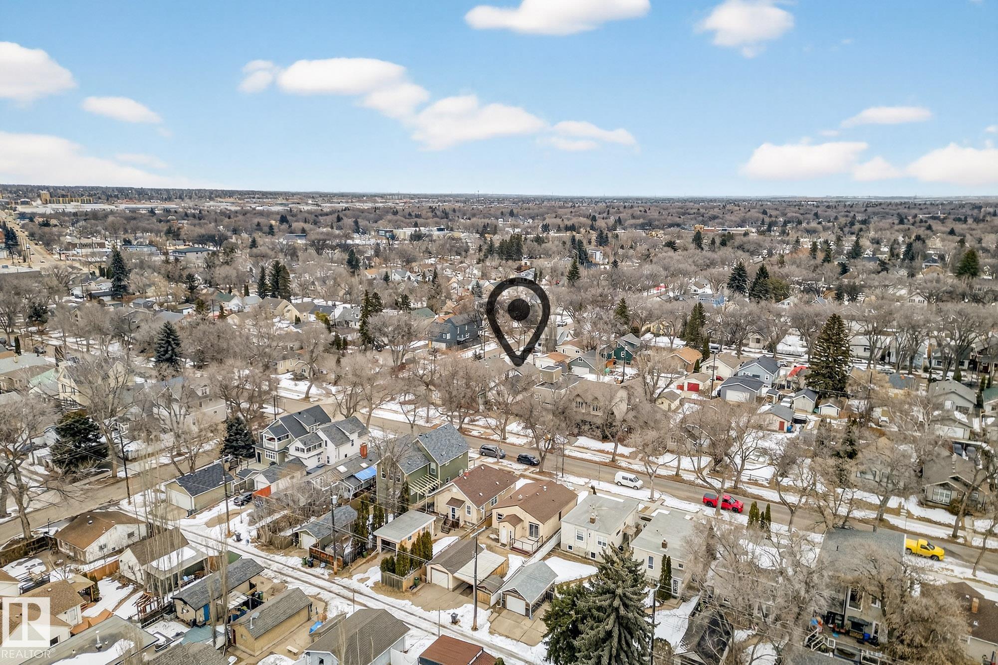 Photo 47 at 11343 67 Street NW, Highlands, Edmonton