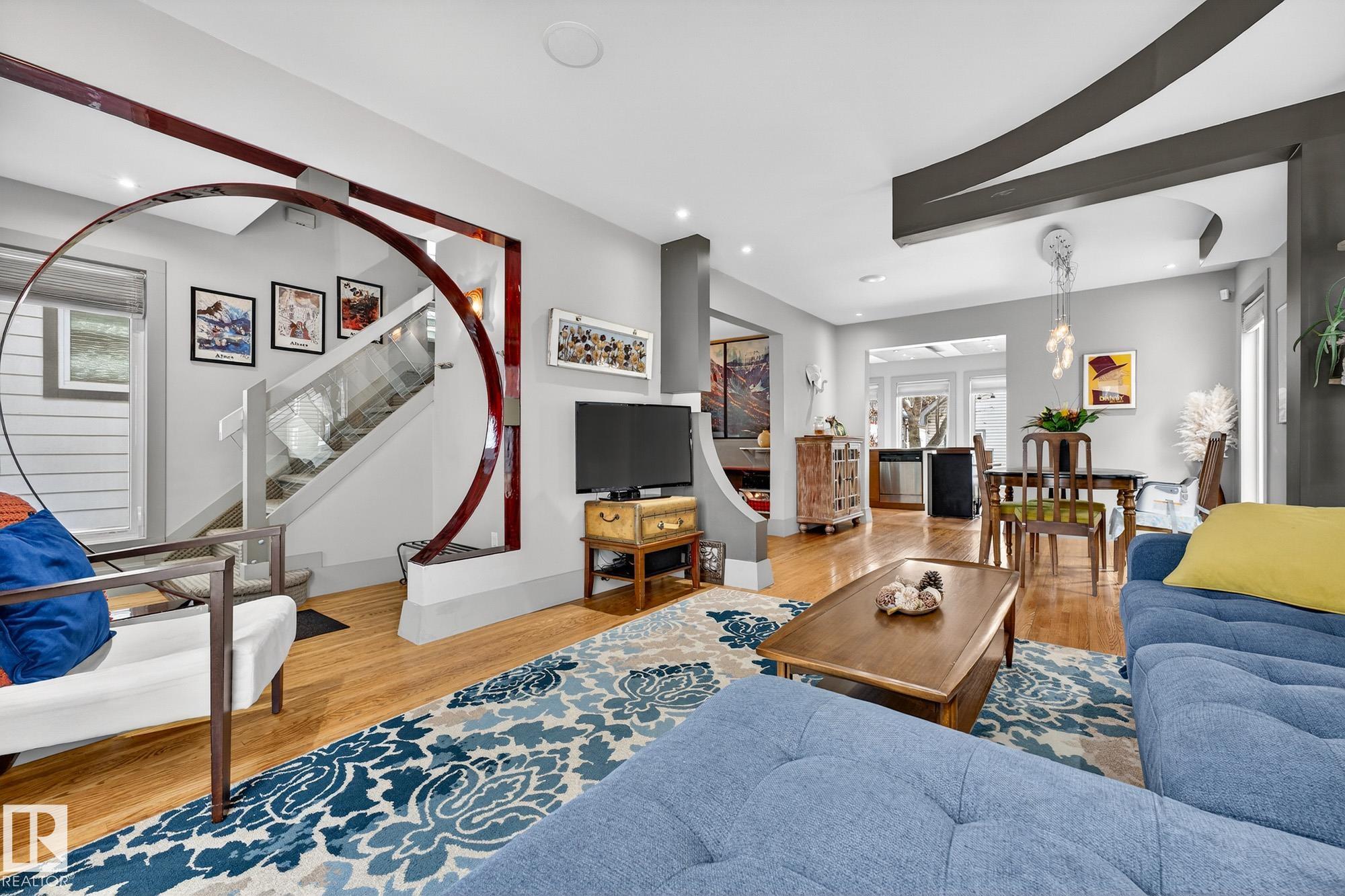 Photo 7 at 11343 67 Street NW, Highlands, Edmonton