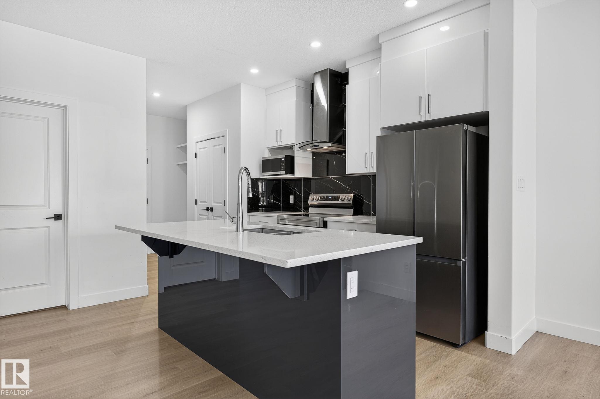 Photo 8 at 4603 36 Street, Forest Heights, Beaumont