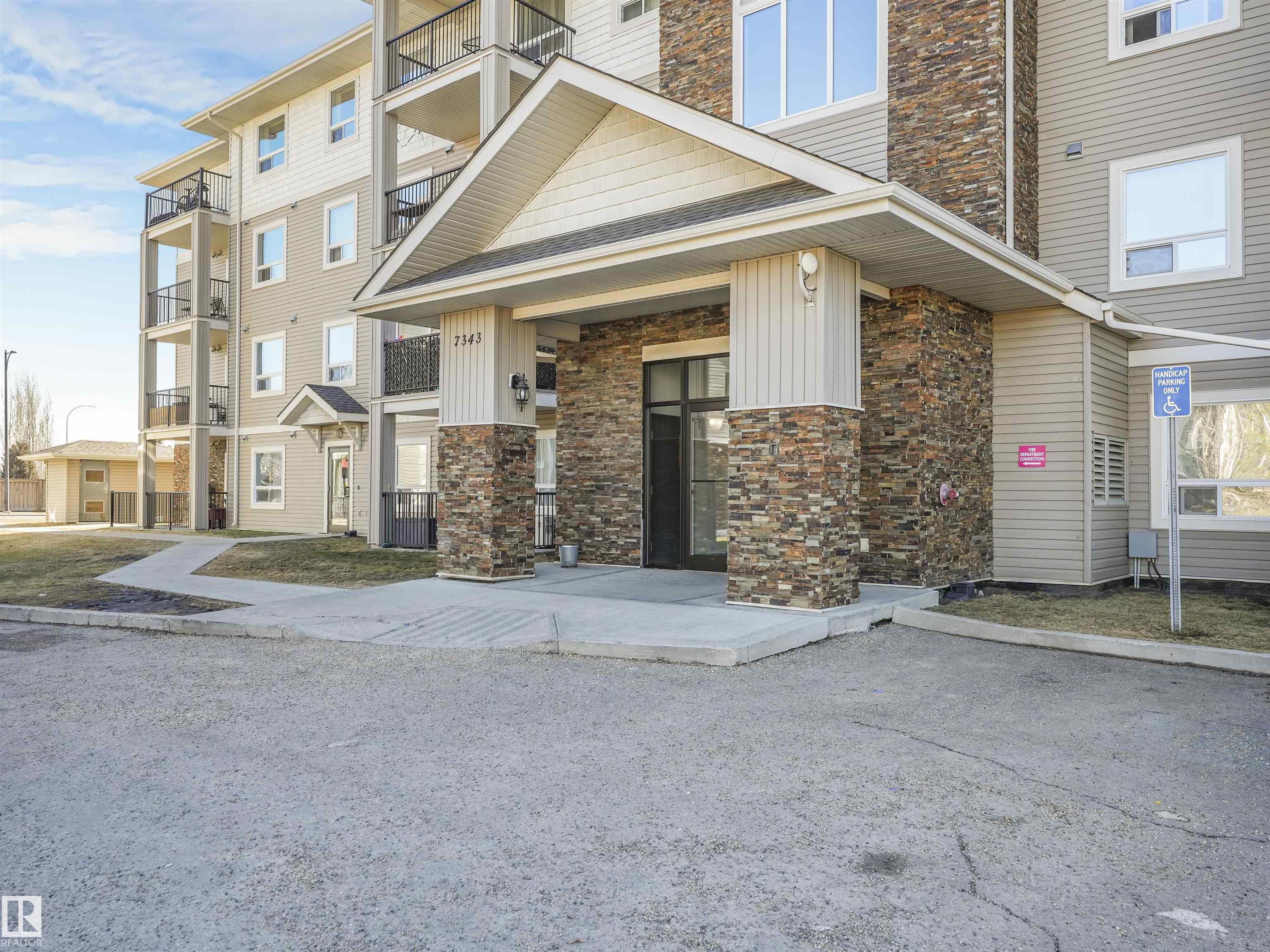 Picture for #2405 7343 SOUTH TERWILLEGAR DR NW