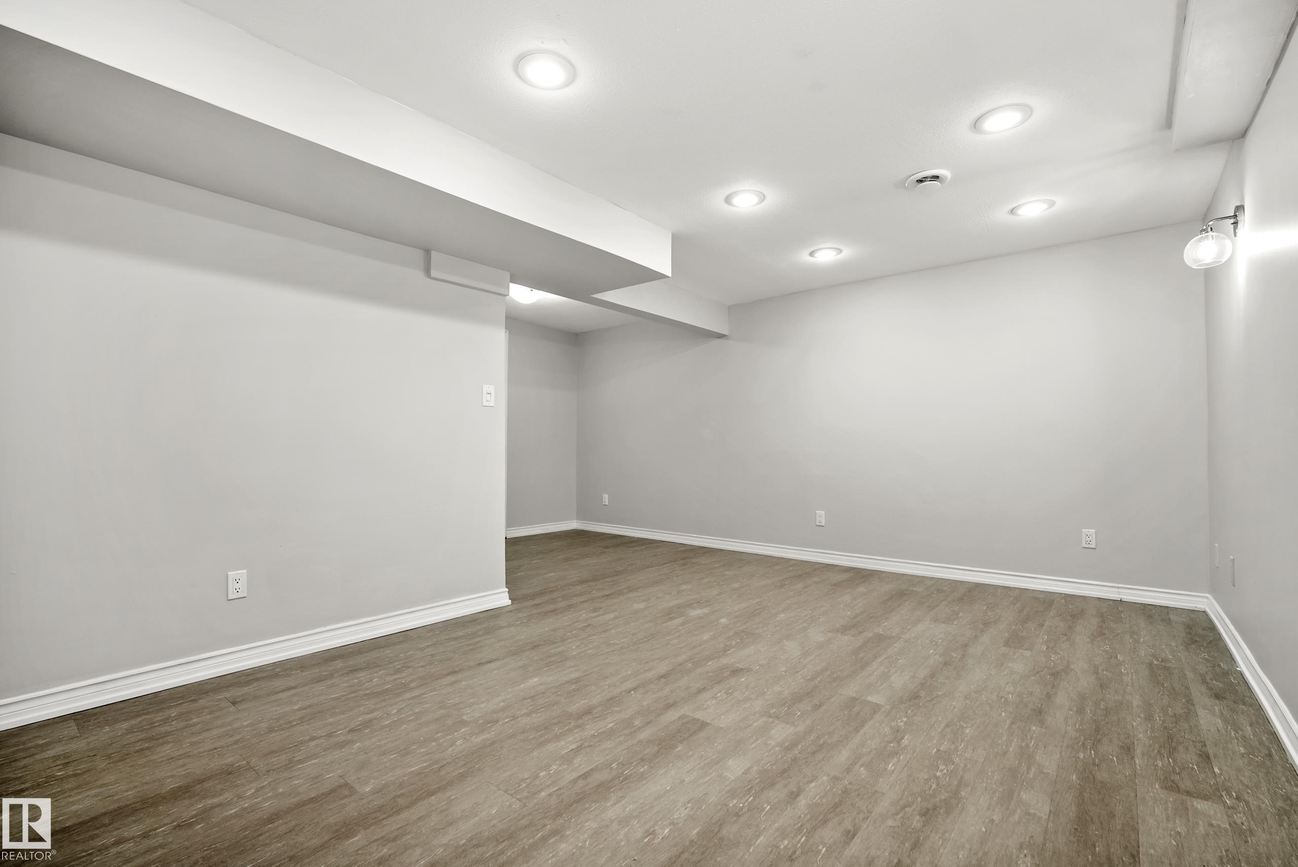 Photo 26 at 3311 139 Avenue NW, Hairsine, Edmonton