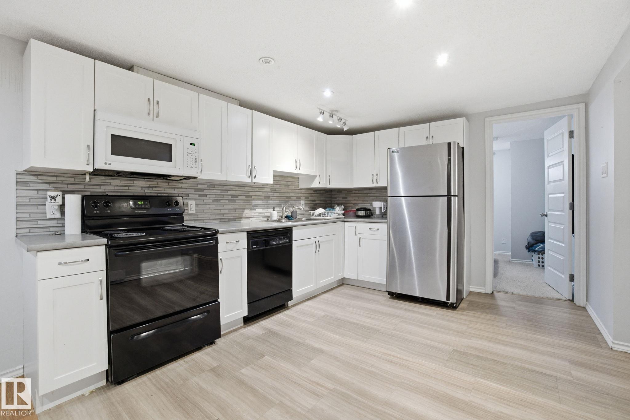 Photo 30 at 12820 95 Street NW, Killarney, Edmonton