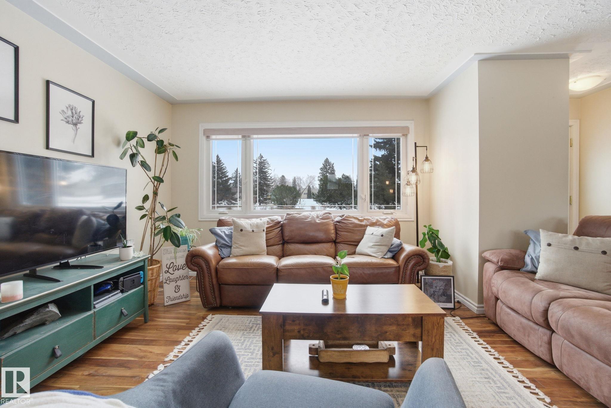 Picture for 12820 95 ST NW