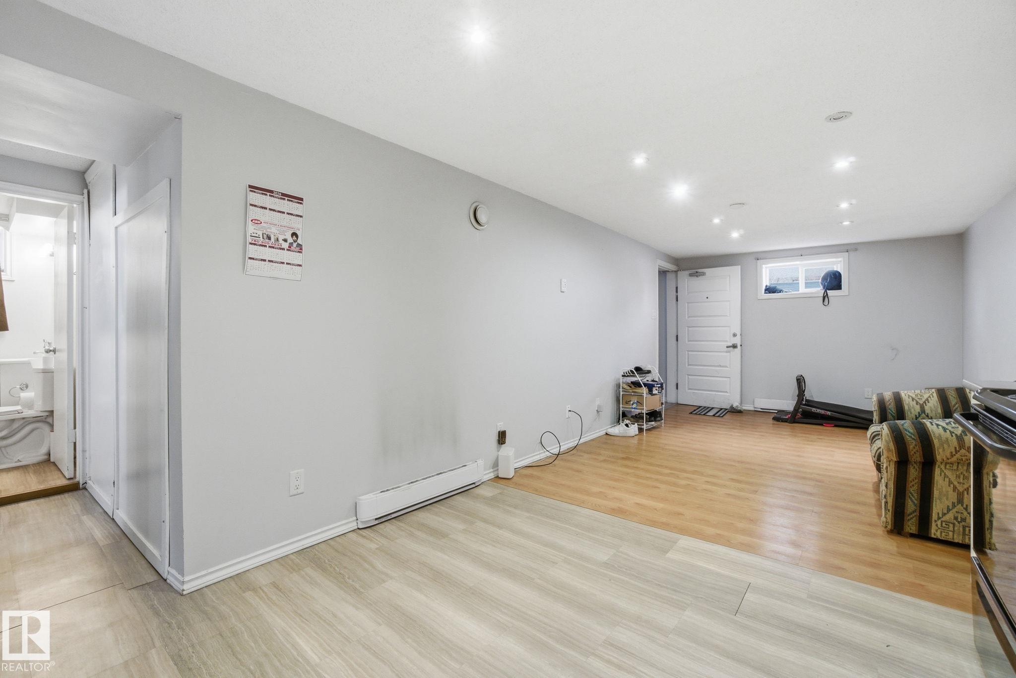 Photo 33 at 12820 95 Street NW, Killarney, Edmonton