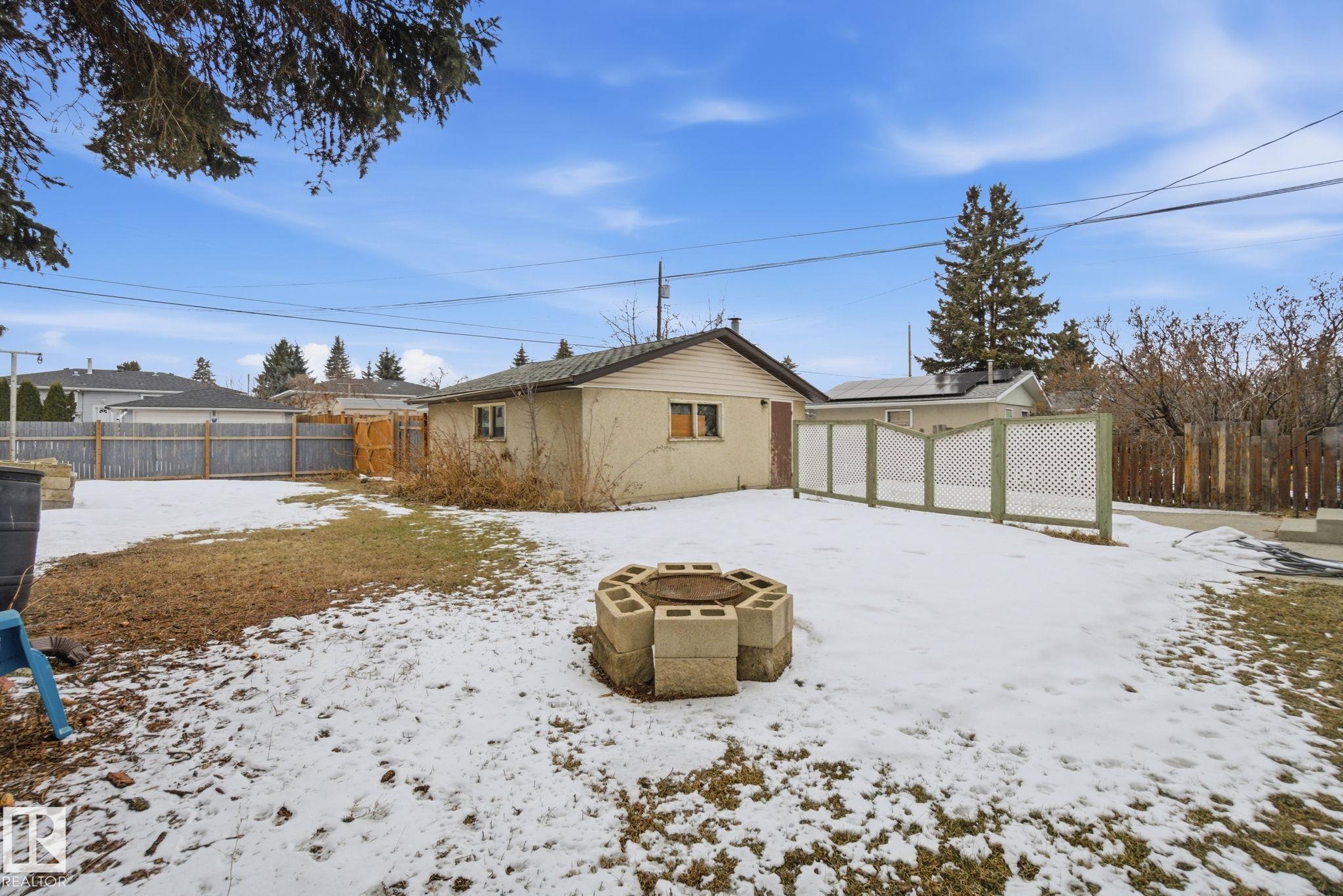 Photo 42 at 12820 95 Street NW, Killarney, Edmonton