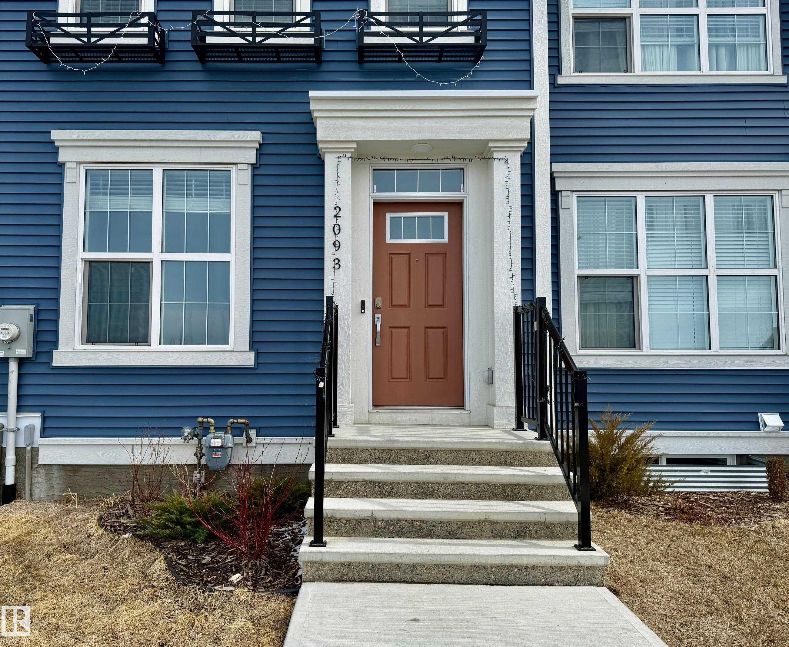 2093 Maple Road NW, Maple Crest, Edmonton