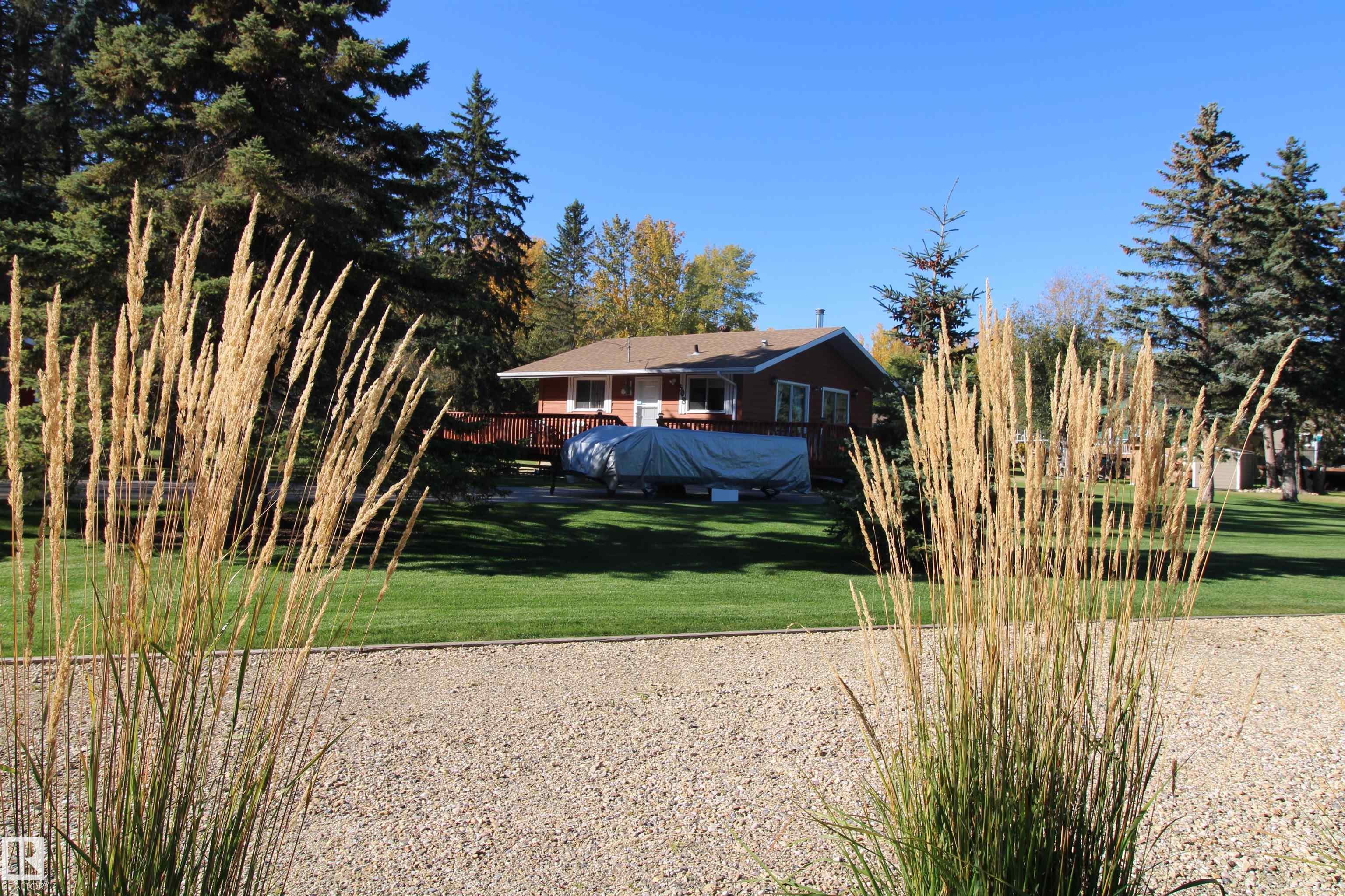 308, 309 3 St. Ross Haven, Ross Haven, Rural Lac Ste. Anne County 2