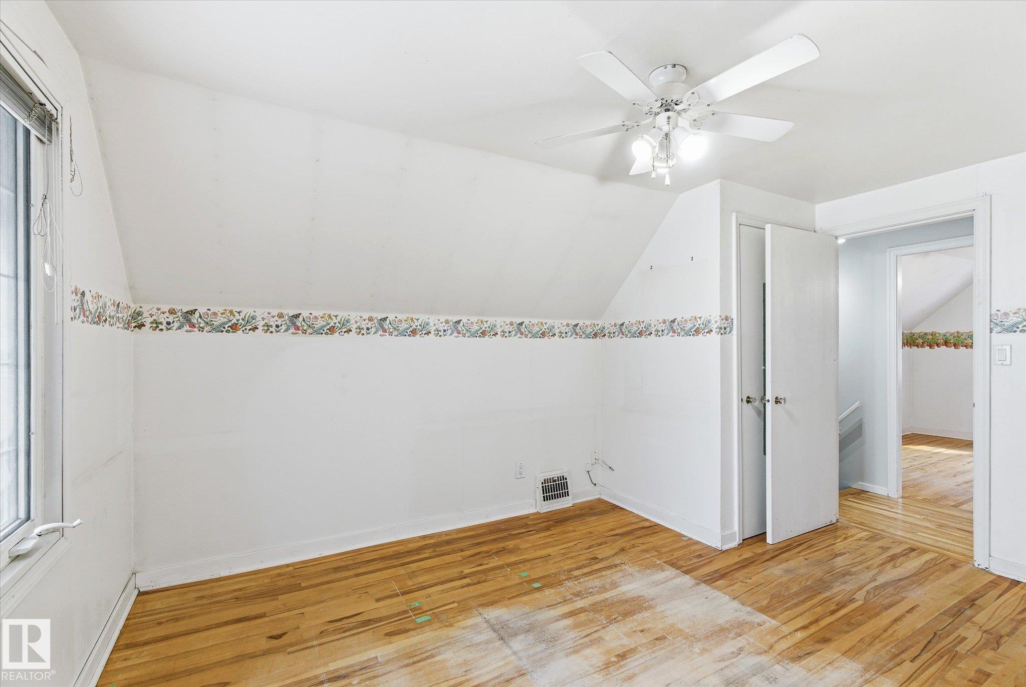 Photo 23 at 11715 123 Street NW, Inglewood, Edmonton