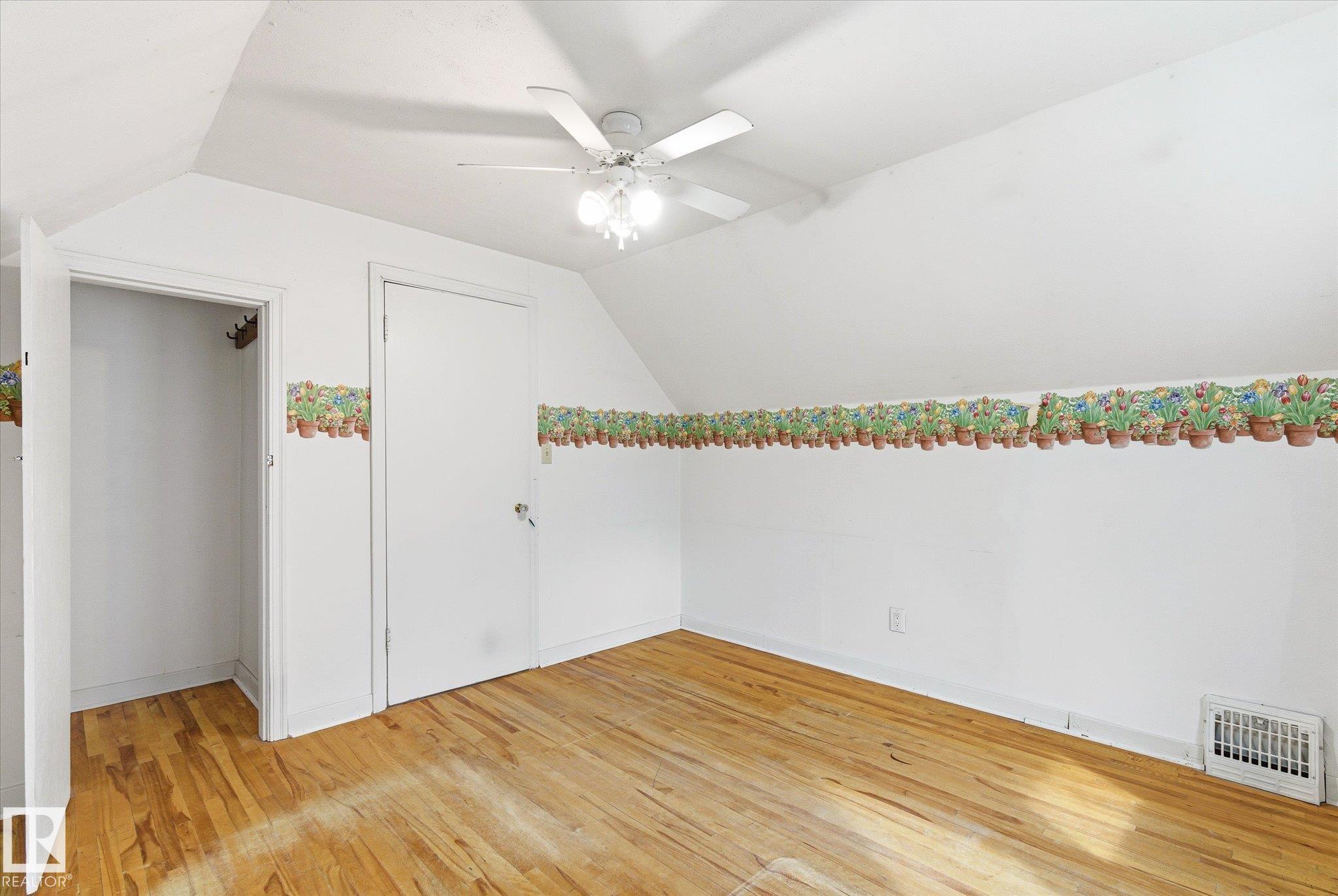 Photo 27 at 11715 123 Street NW, Inglewood, Edmonton