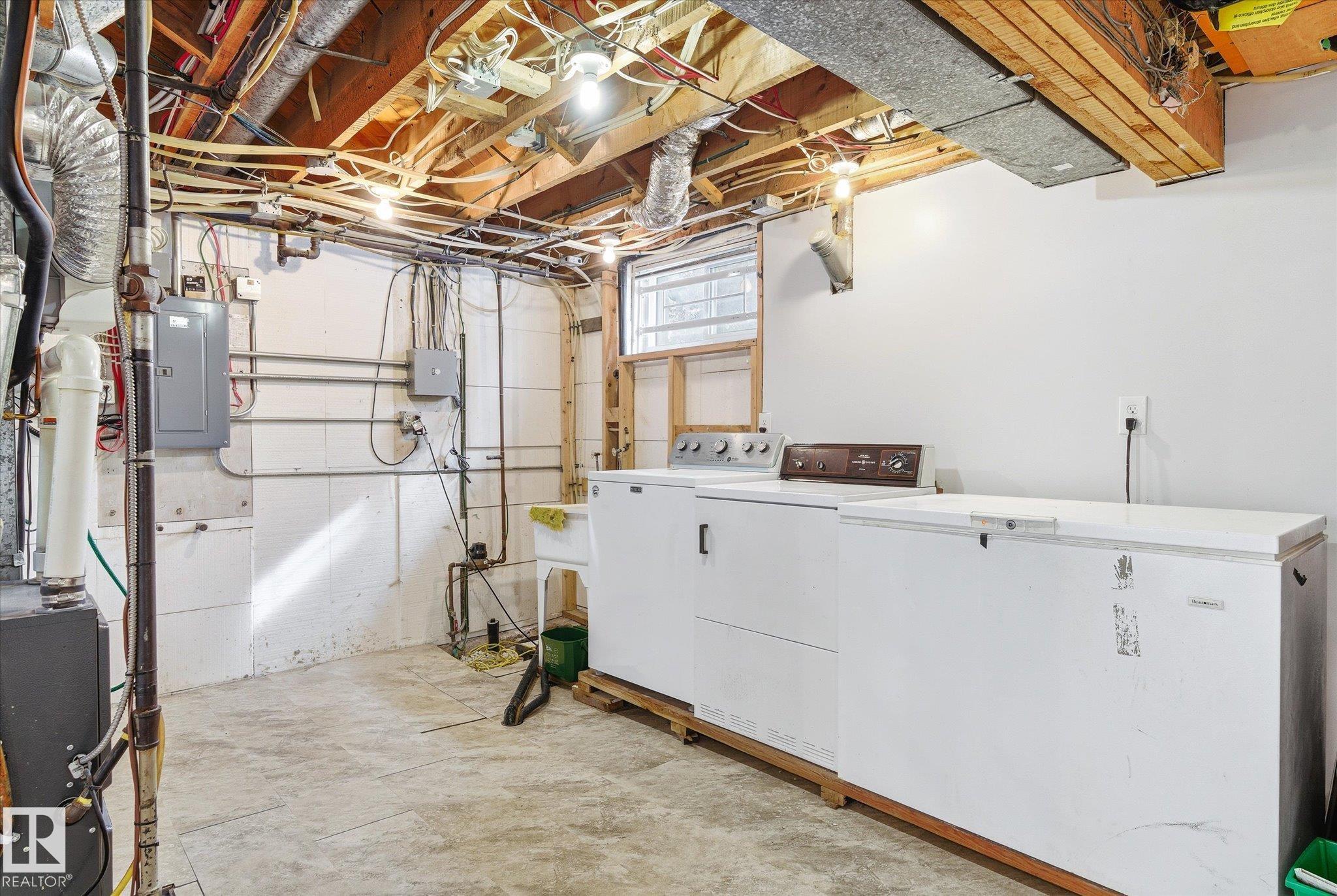 Photo 34 at 11715 123 Street NW, Inglewood, Edmonton