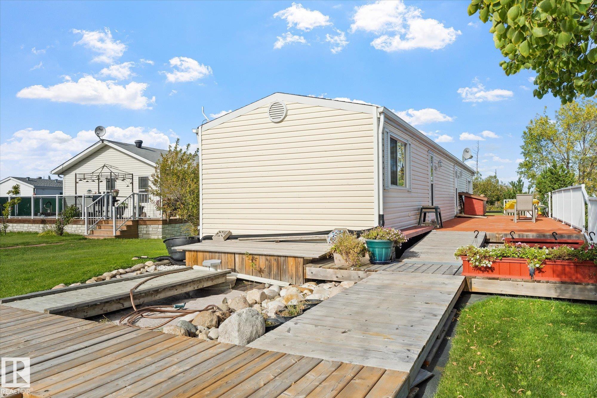 Photo 30 at #4 3401 Ste. Anne Trail, Lakeshore Cove, Rural Lac Ste. Anne County