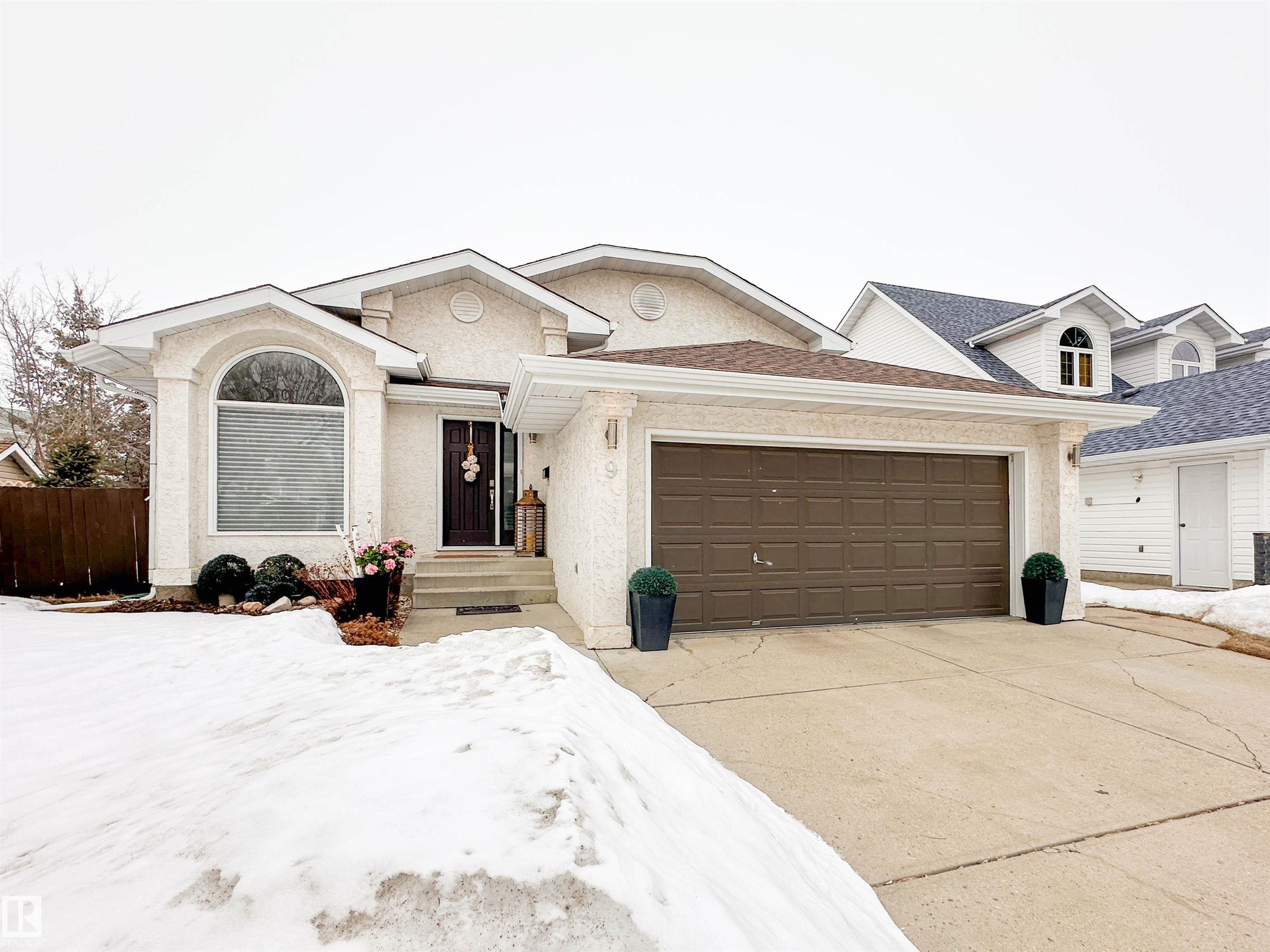 9 Deslauriers Crescent, Deer Ridge, St. Albert