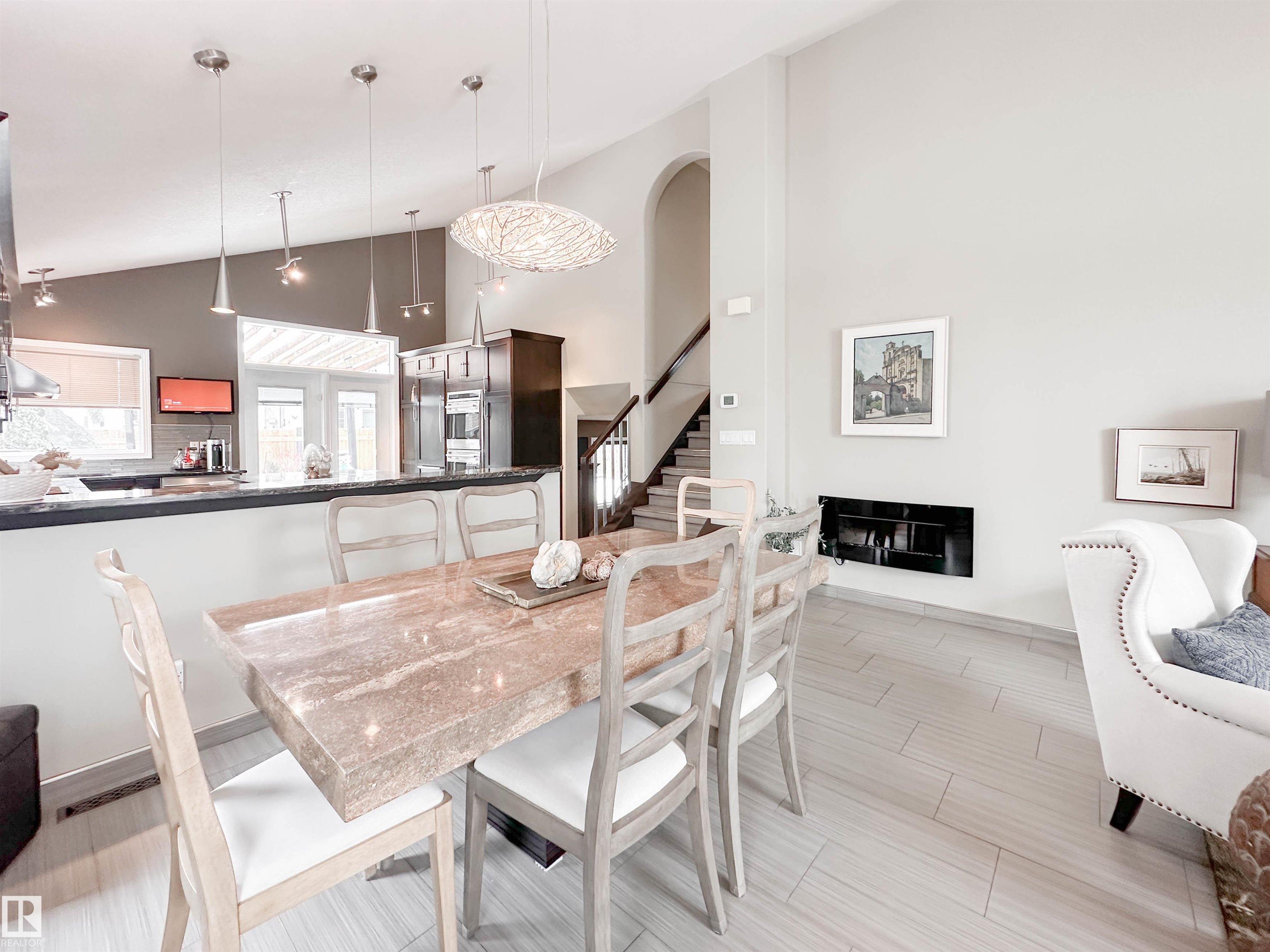 Photo 13 at 9 Deslauriers Crescent, Deer Ridge, St. Albert